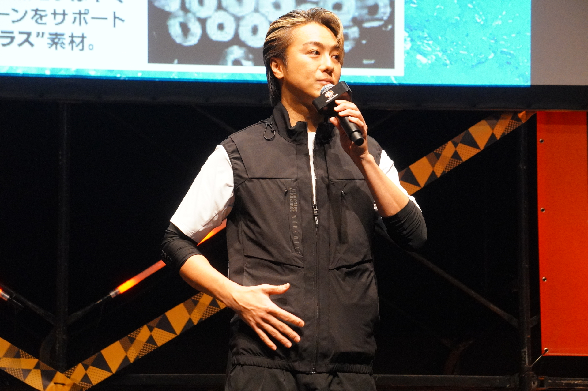 新仕様のファン付きウェアは、独自構造の「ターボエアストレクチャー」を搭載したことでスリムなシルエットながらも風量を最大化