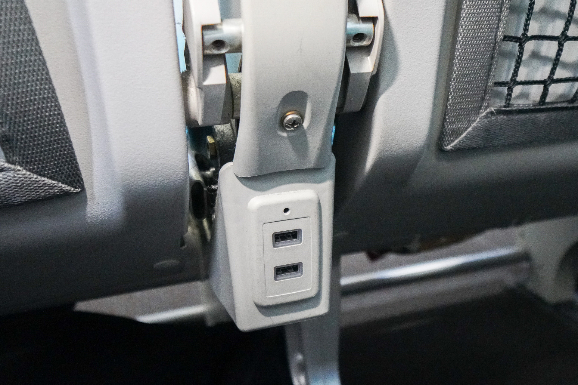 USB Type-Aの充電ポートを用意している