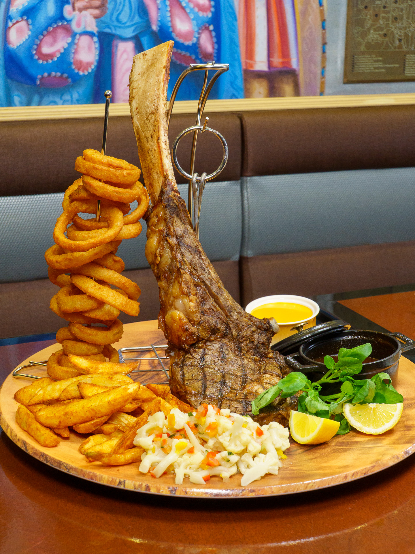 スタジオ・スターズ 25周年スペシャルプレート（2万5000円）