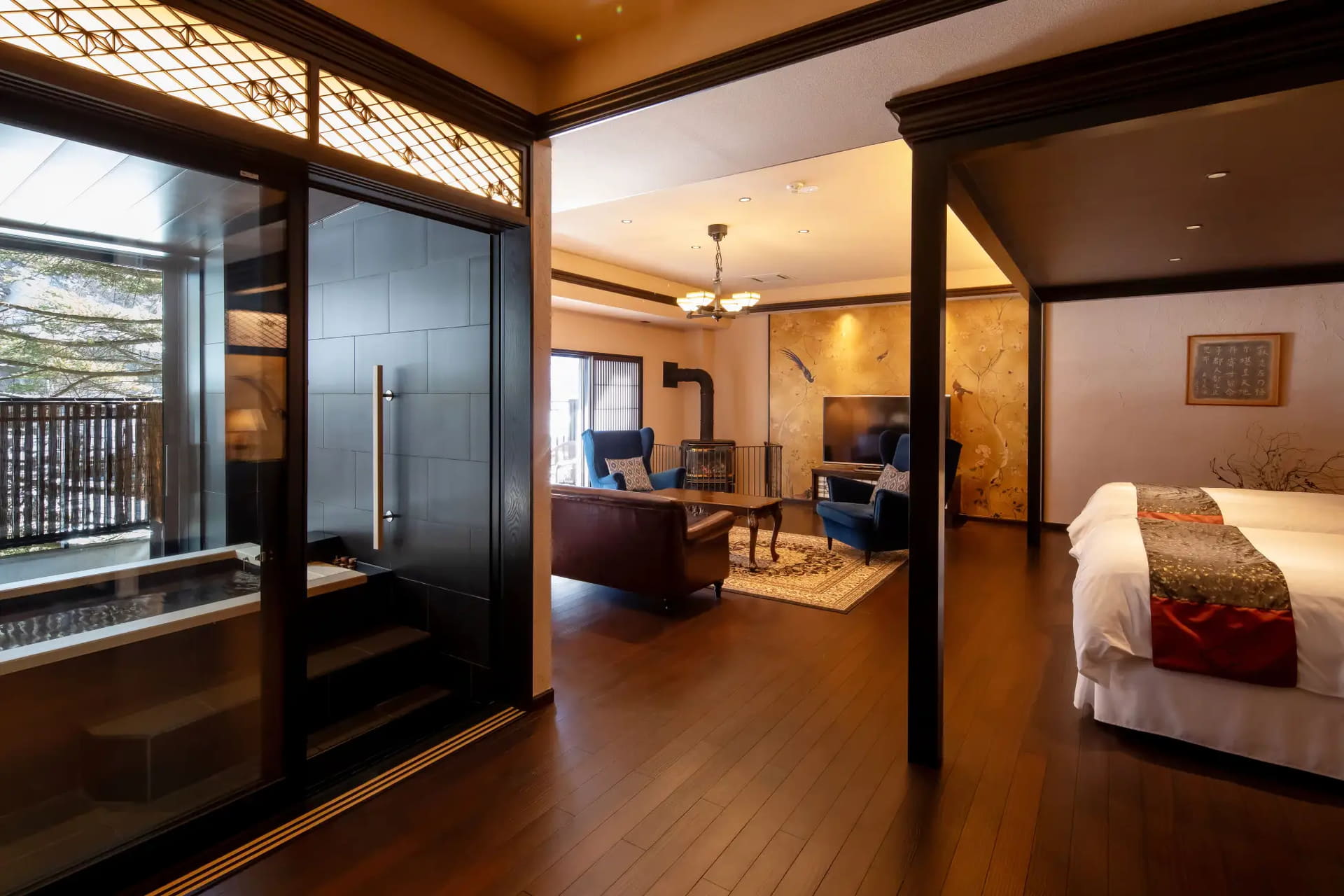 「蓼科倶楽部 露天風呂付き客室」のひとつ「伊藤左千夫スイート」