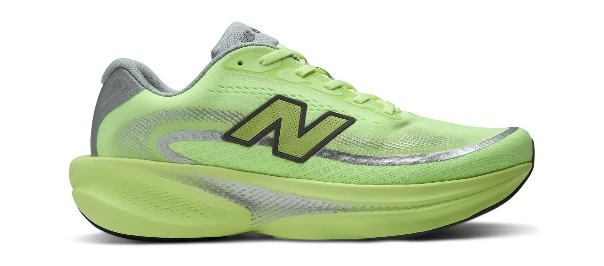 ニューバランスRun Hub 代々木公園限定カラー（SILVER/LIME）
