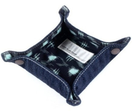 全182室の客室には国産デニム製小物入れなど備後らしさを取り入れる