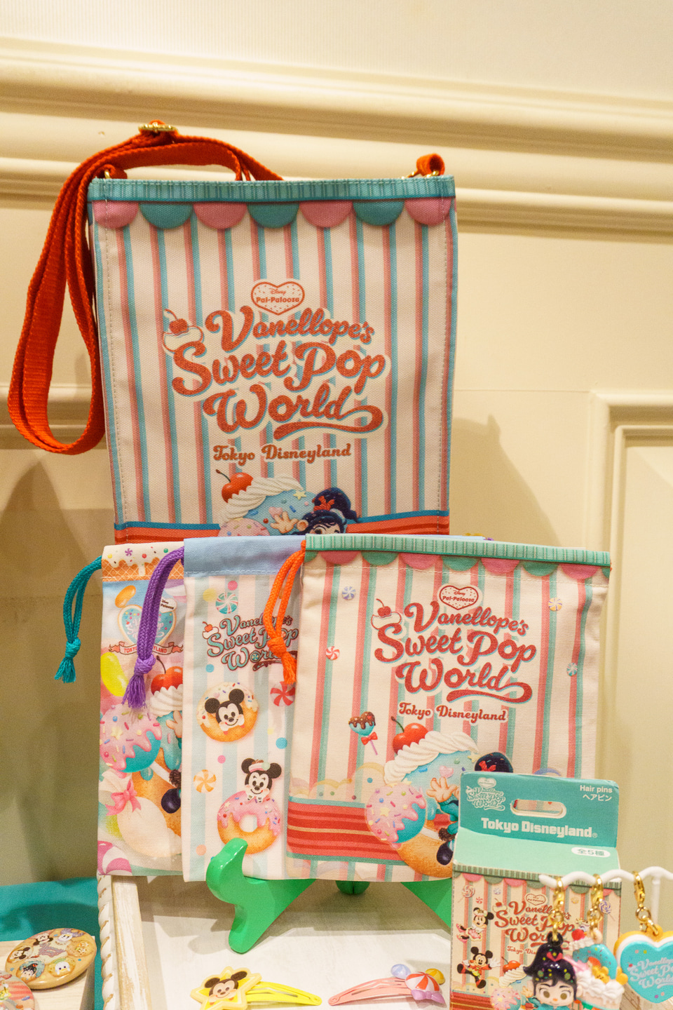 ディズニー「ヴァネロペ」3～4月新発売グッズ展示を見てきた