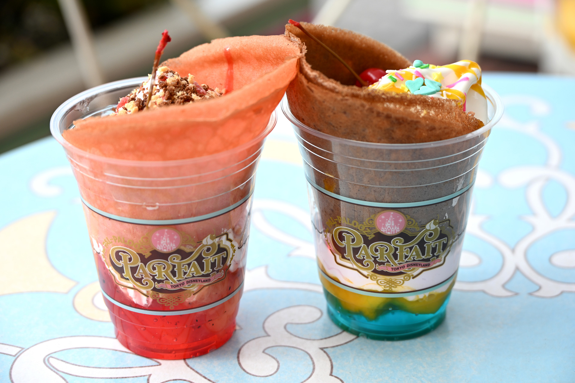 実はカップも特別仕様だ