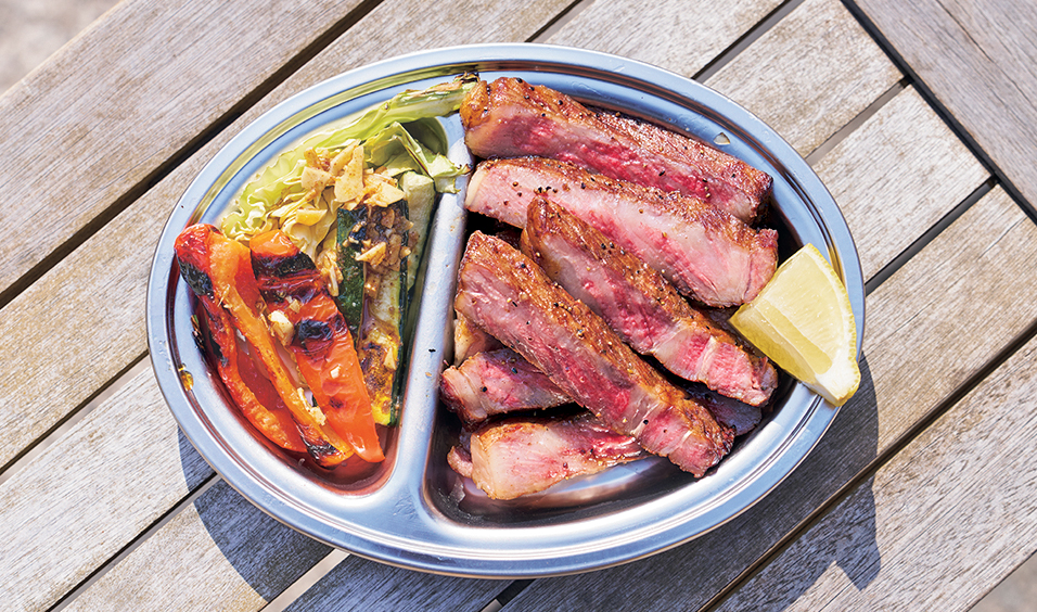 焼肉やバーベキューではタレと肉を分けて使える