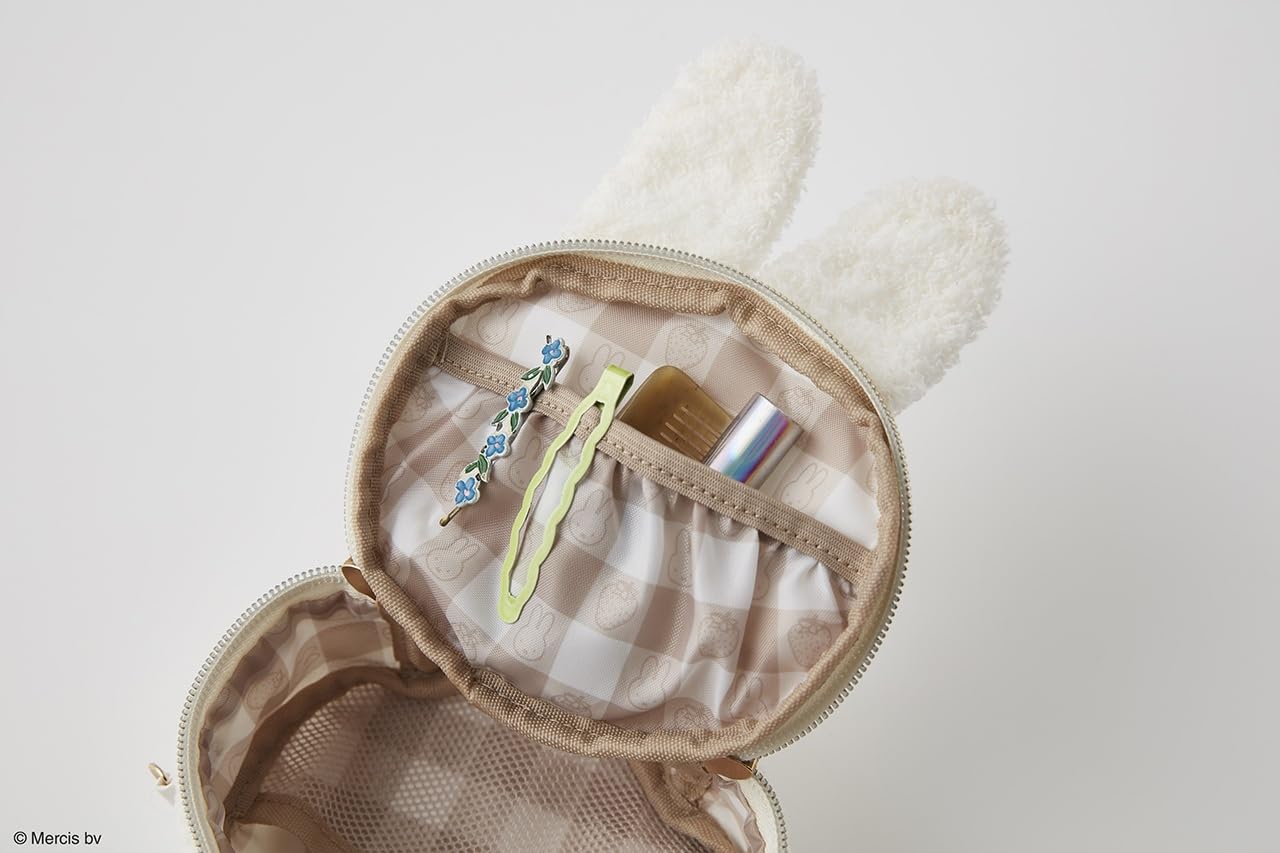 裏地はミッフィーといちごのおしゃれなチェック柄