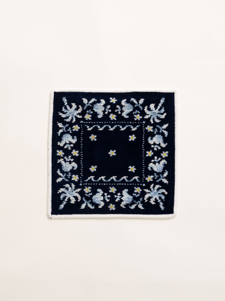 ロンハーマン別注FEILER Bandana Handkerchief 白 ロンハーマン×フェイラー、初コラボでバンダナ柄の別注ハンカチ