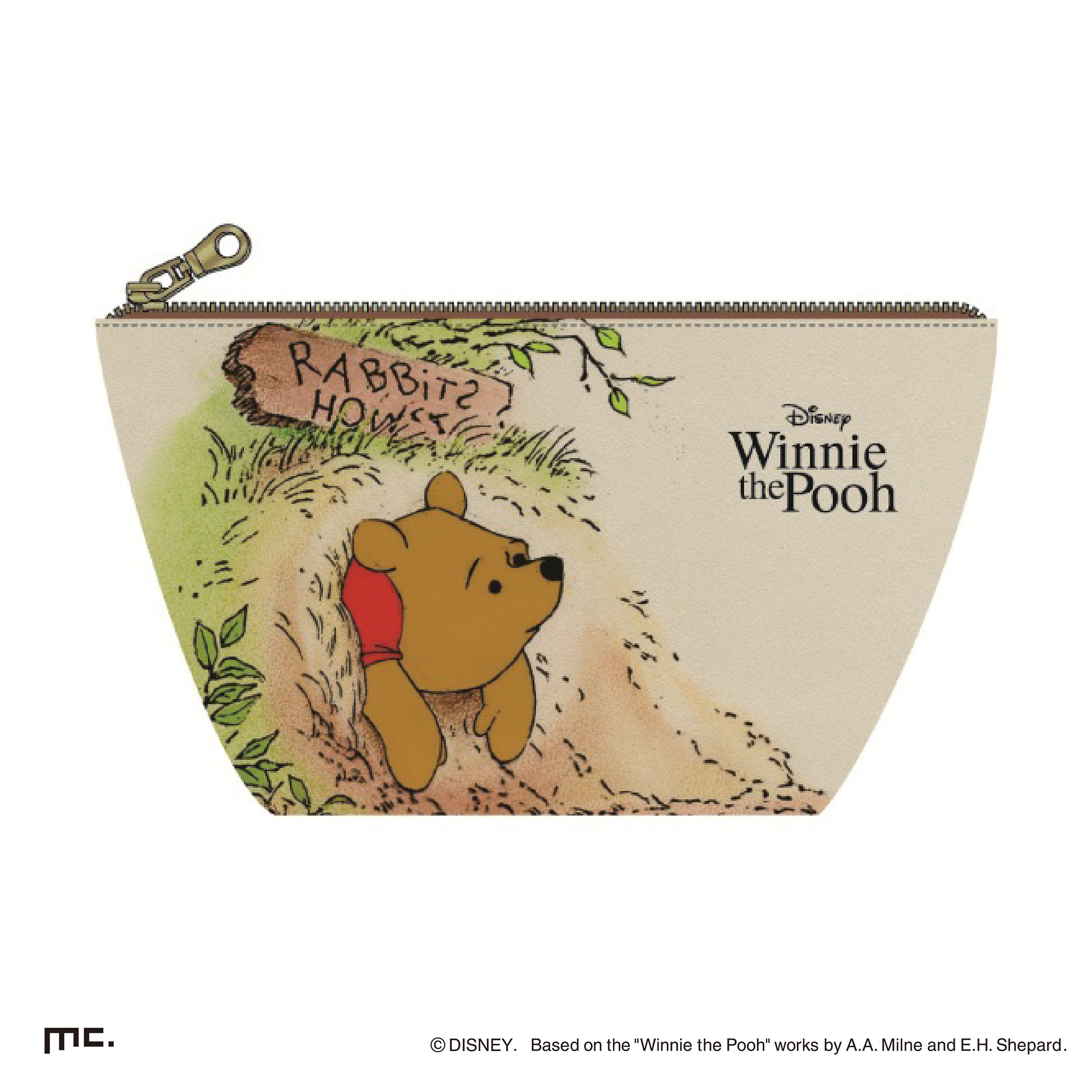 会場で販売するグッズも見どころの1つ。ポーチ（2750円）