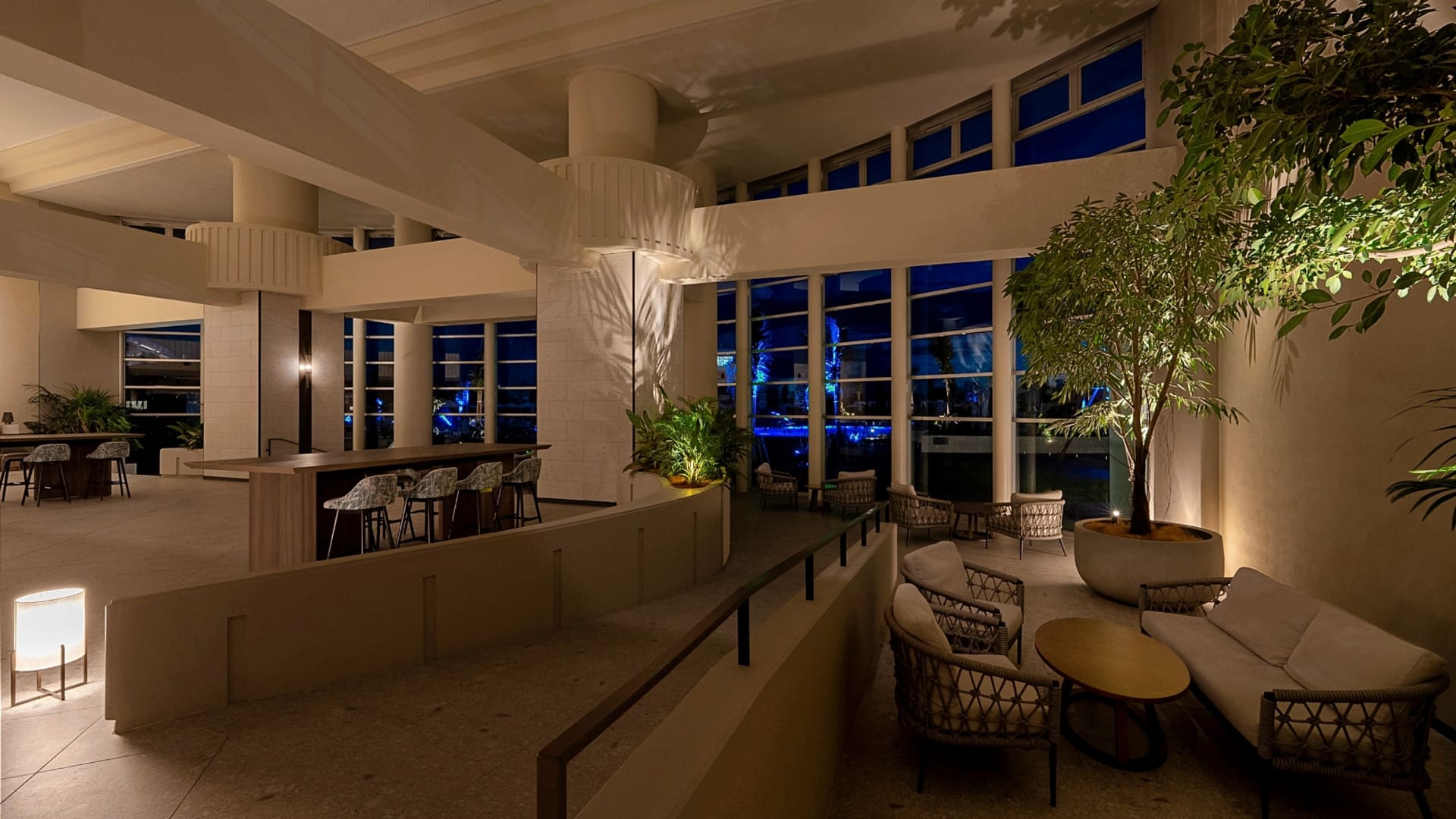 宿泊客なら誰でも利用できる通常ラウンジ