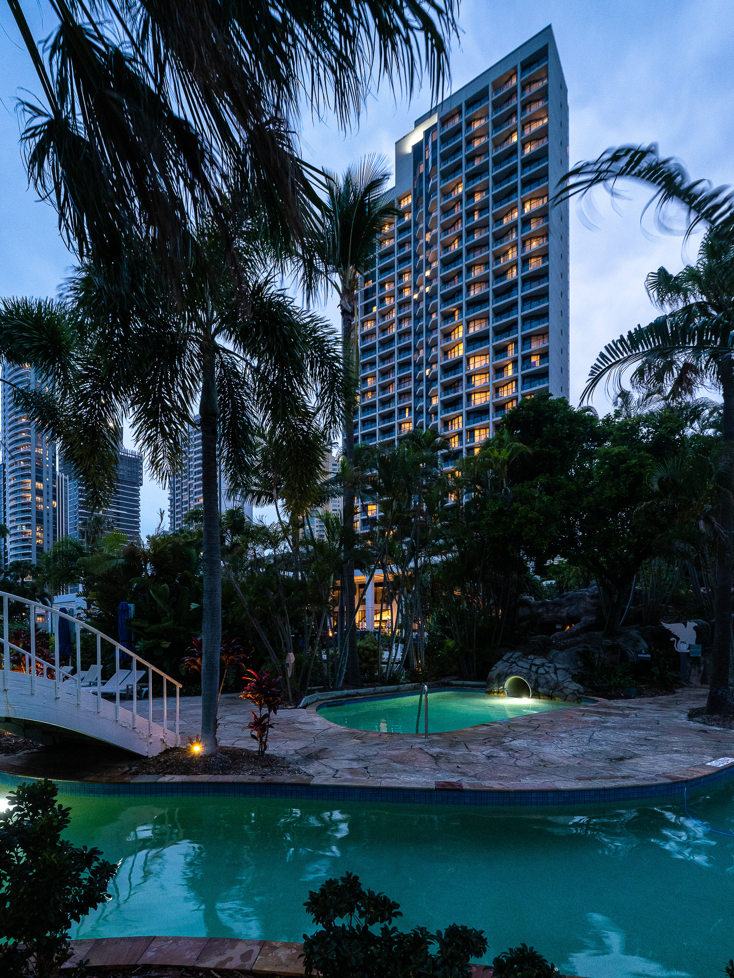 「JWマリオット・ゴールドコースト・リゾート＆スパ」の夕景