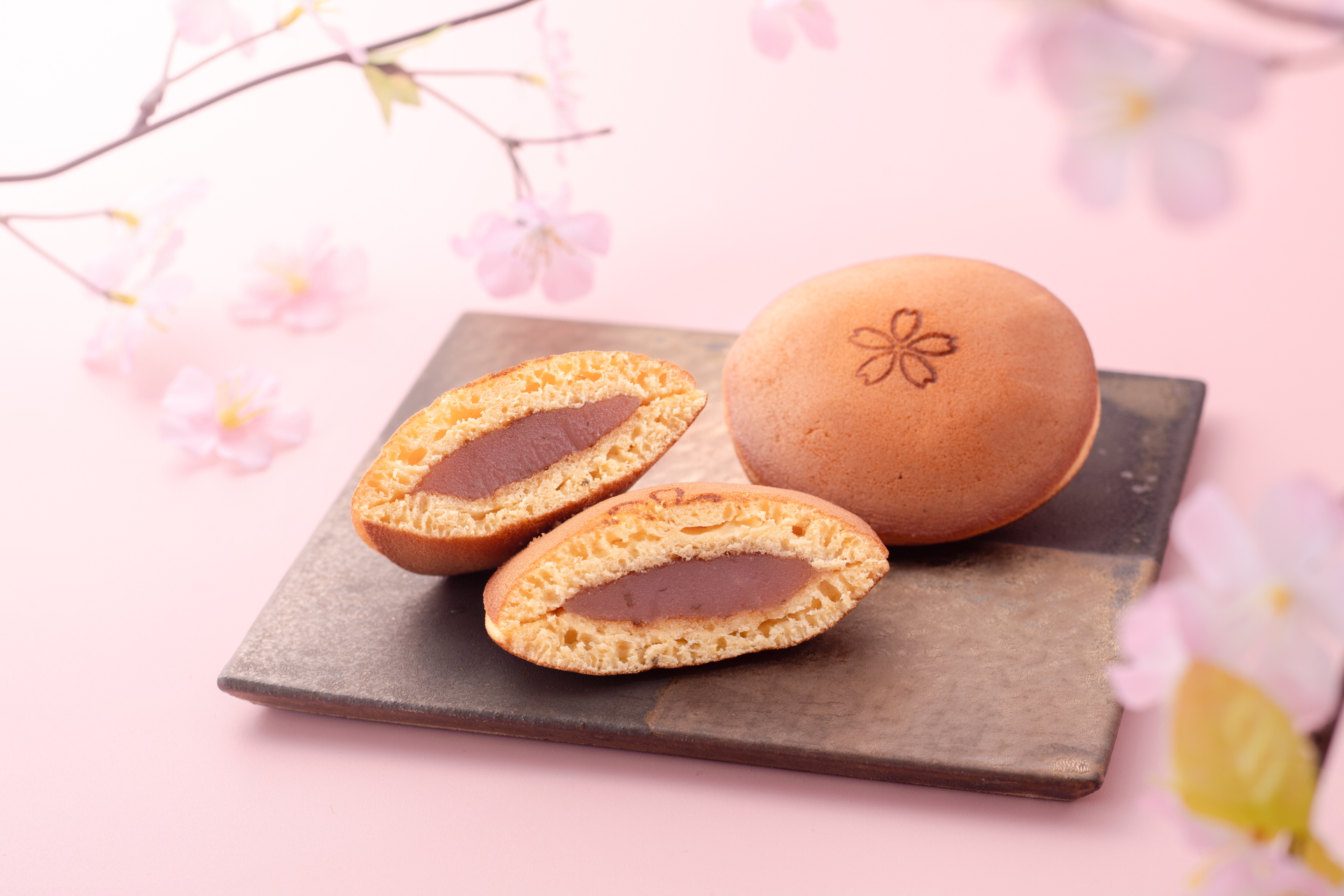桜どらやき（350円）