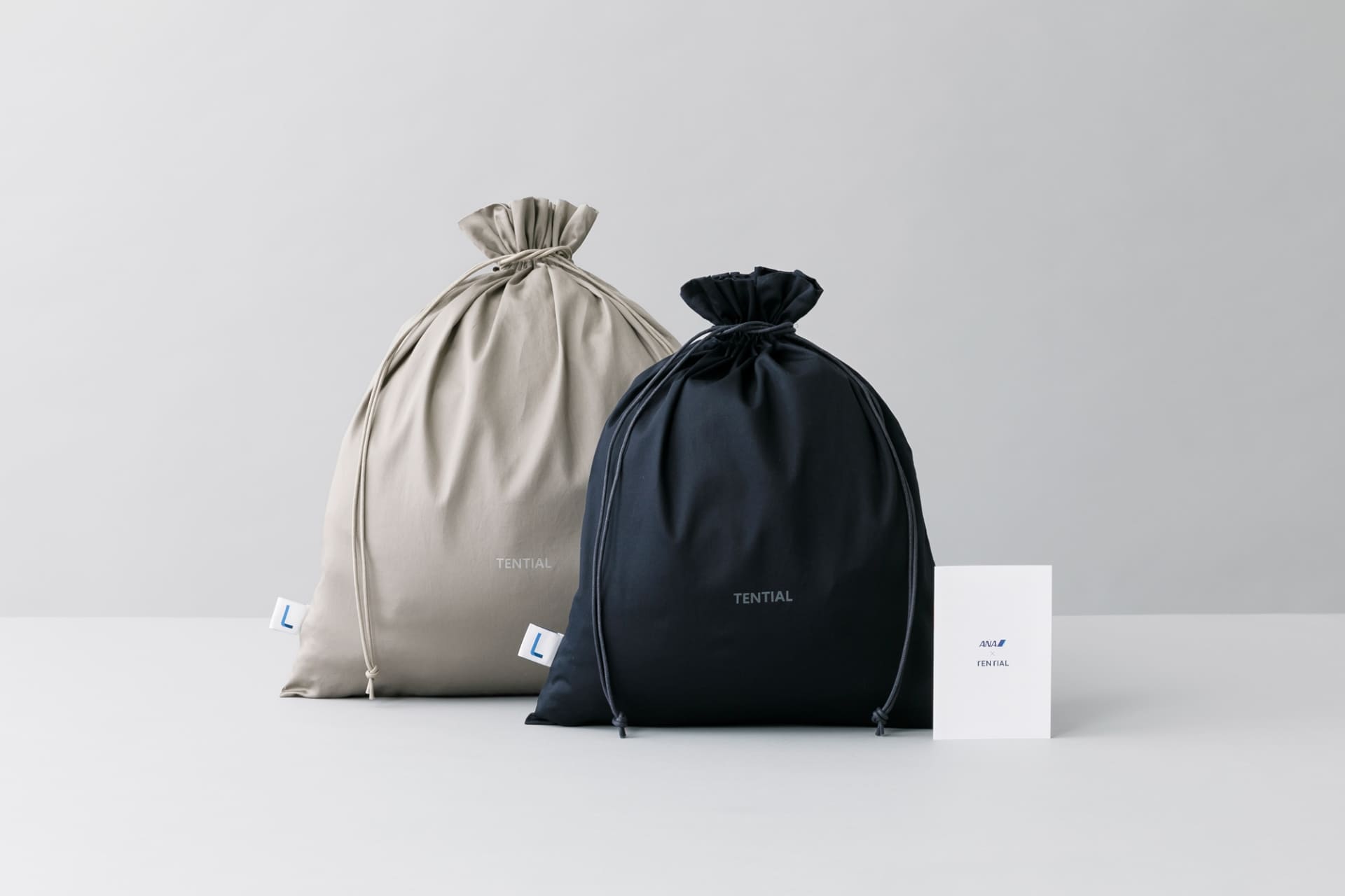 ANAオリジナルのリカバリーウェア「BAKUNE」上下セット