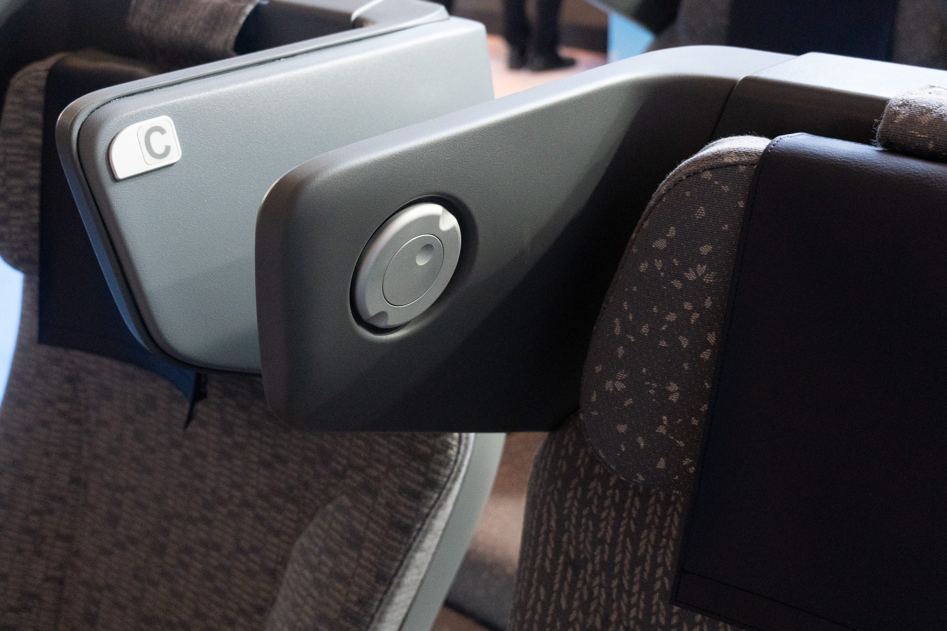 ウイングに読書灯