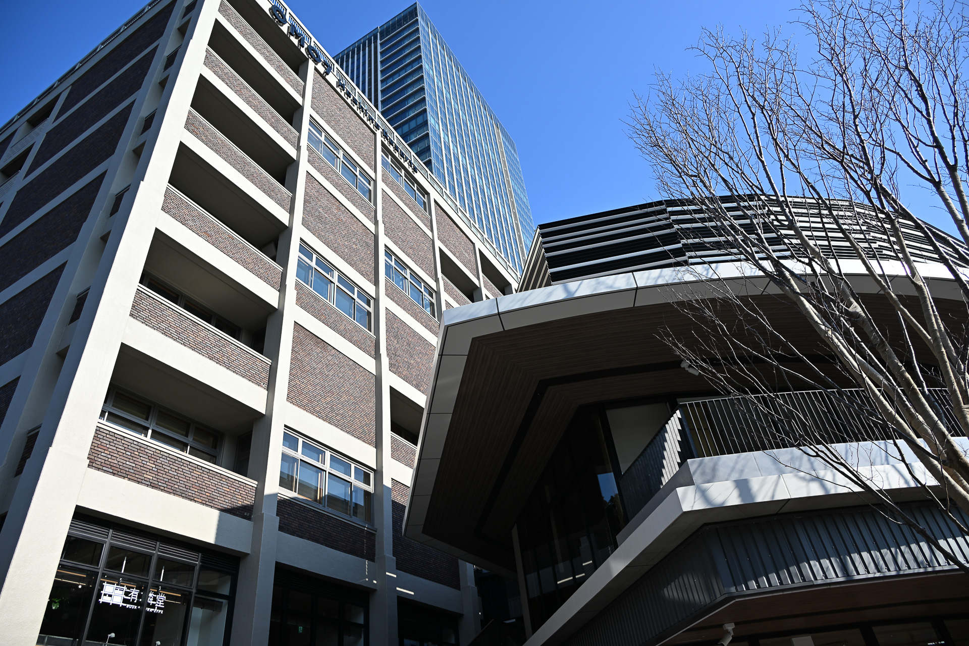 ザ レガシー 横浜市旧市庁舎行政棟（OMO7横浜 by 星野リゾート、商業施設）