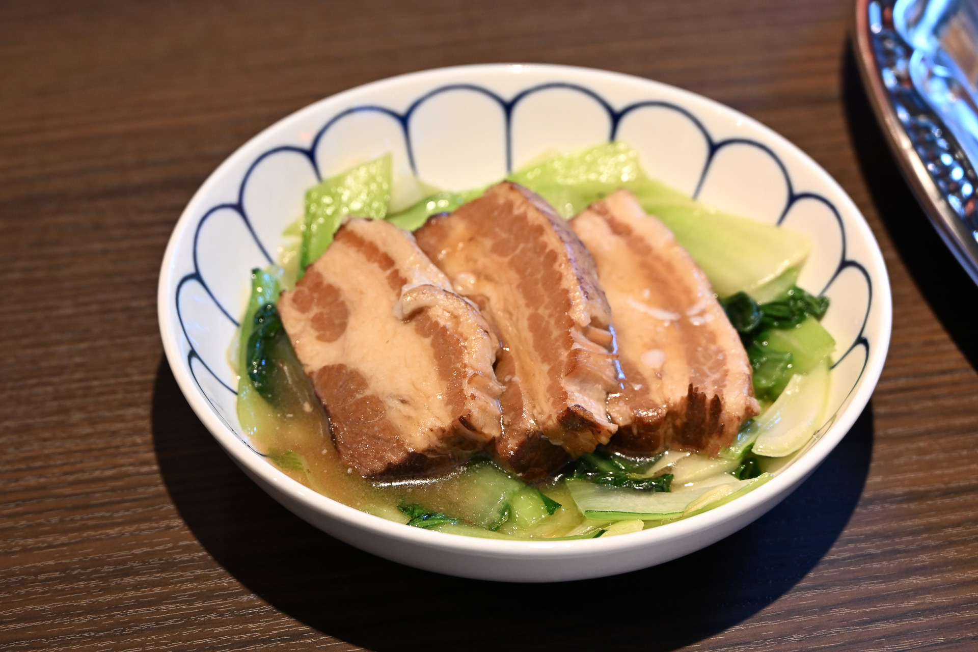 趣のある店内で横浜の町中華を提供する「中華一番」