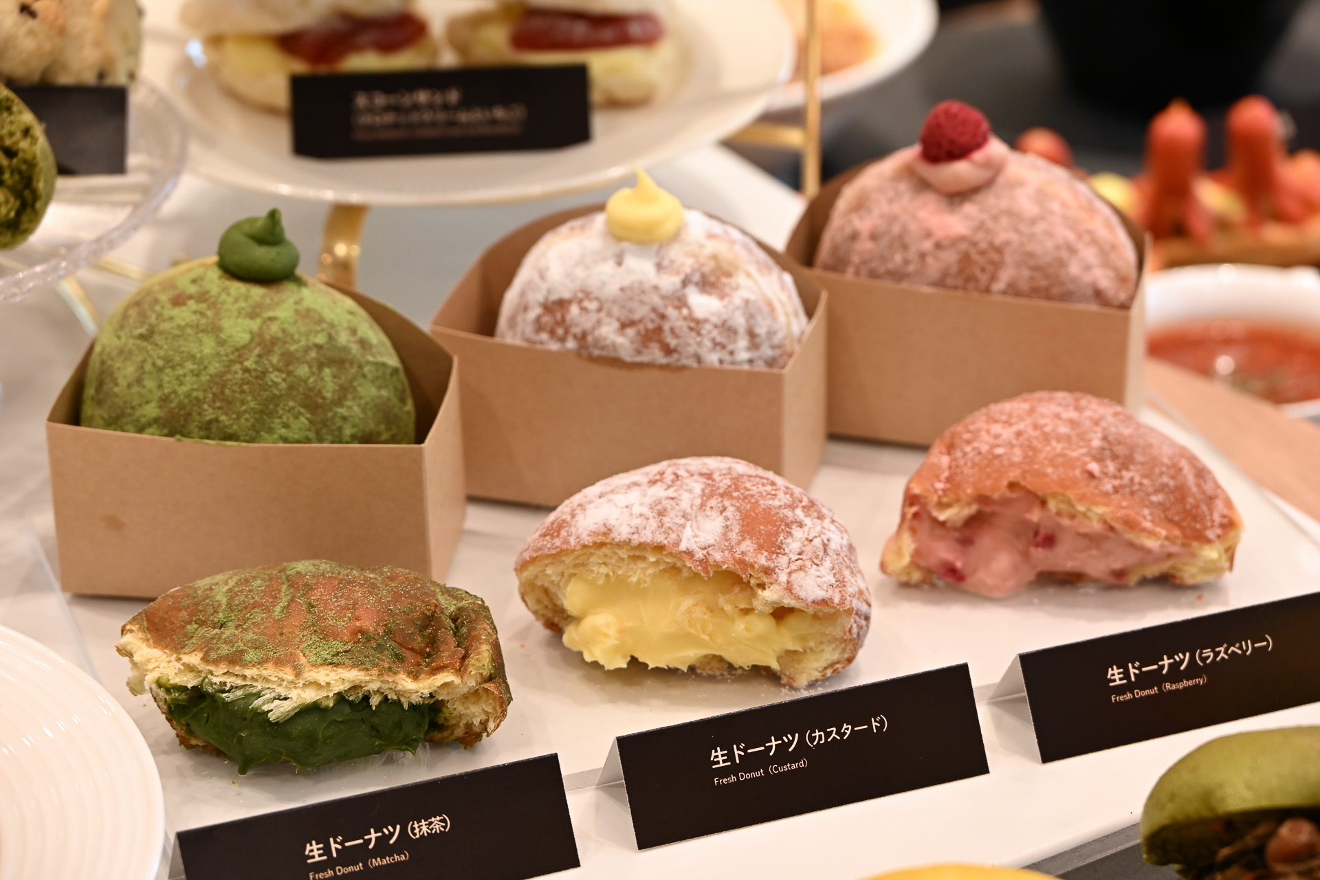 カップ入りブレッドなども販売している