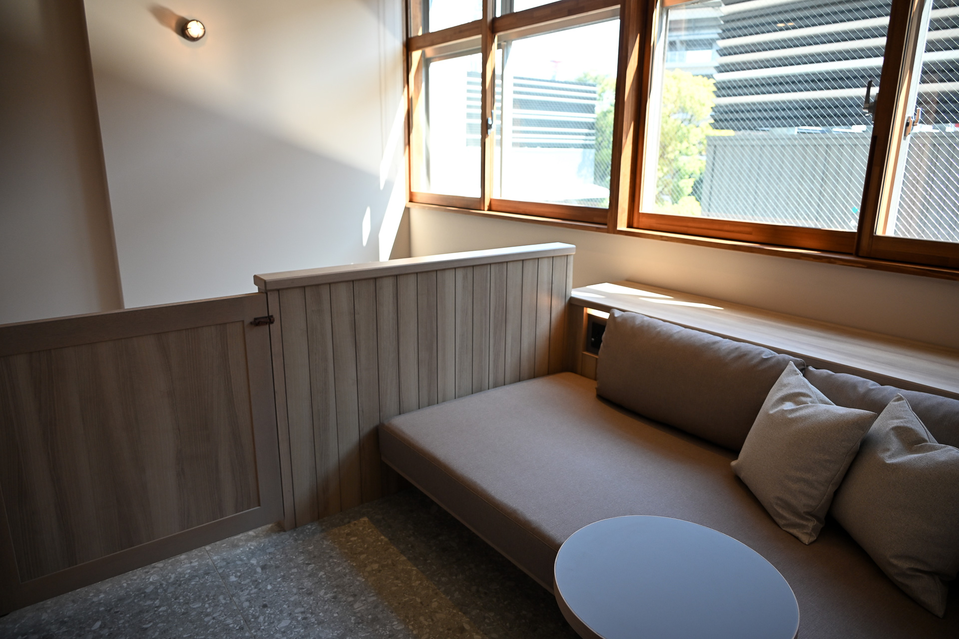 「ドッグフレンドリースイート」は大型犬2匹まで一緒に宿泊可能