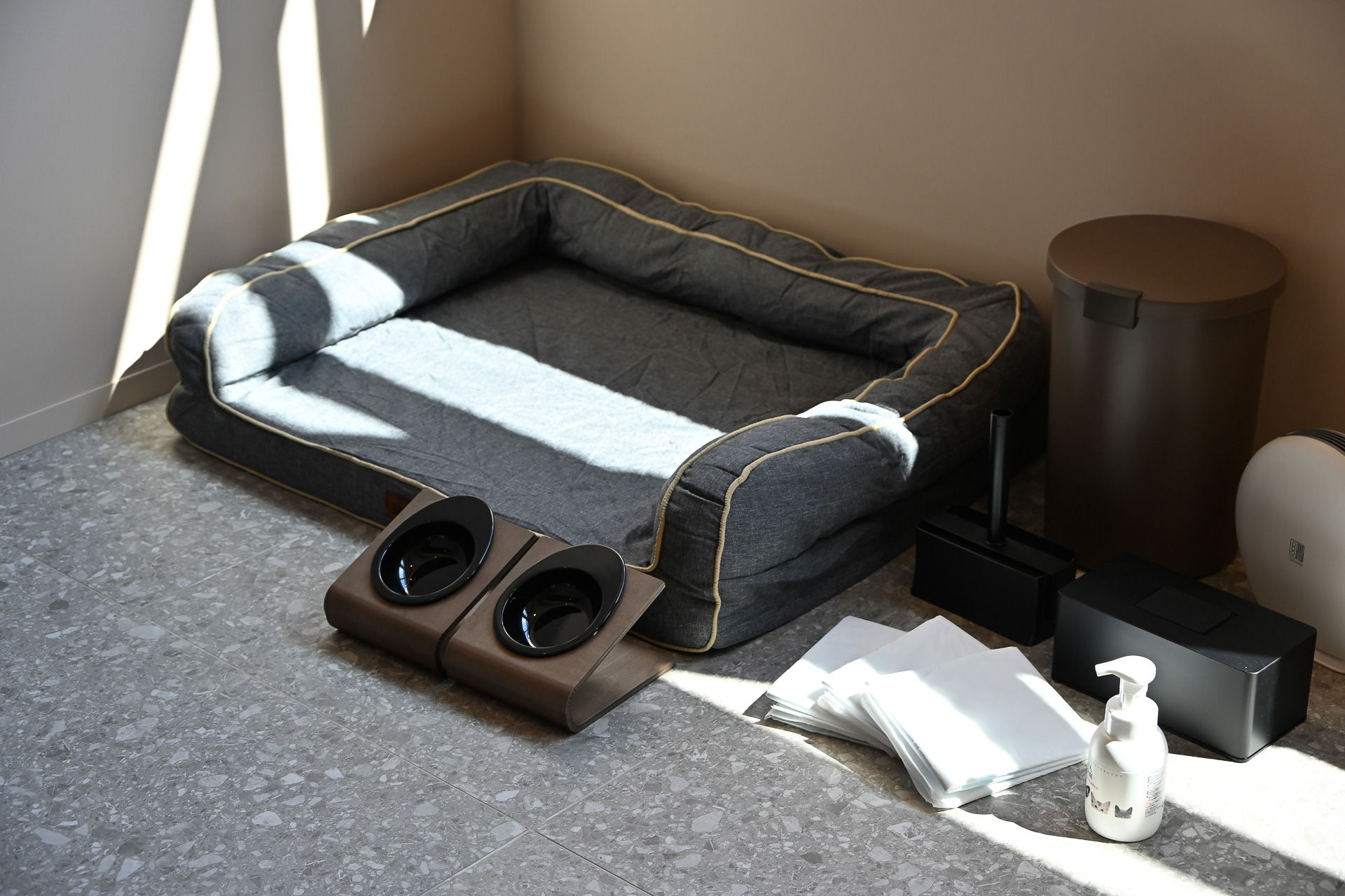 「ドッグフレンドリースイート」は大型犬2匹まで一緒に宿泊可能