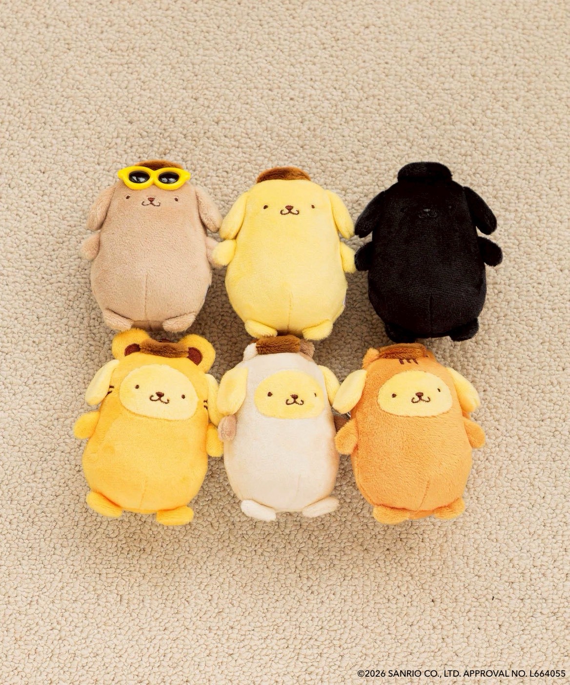 ぬいキーホルダー（各2490円）。スタンダード、日焼け、ブラック、マフィン、スコーン、ベーグルの全6種