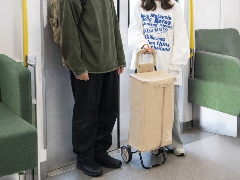 縦型スリムの軽量折りたたみカート「エンソクキャリー」