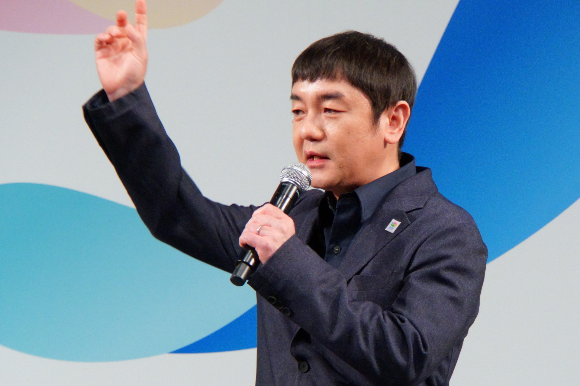ゆずの岩沢厚治さん