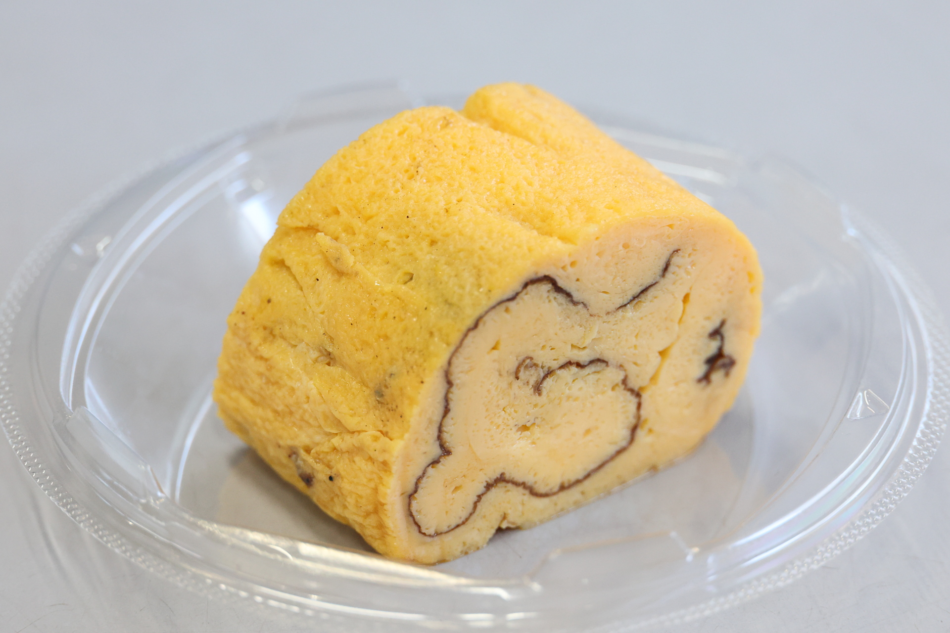 ボリュームのあるだし巻き玉子