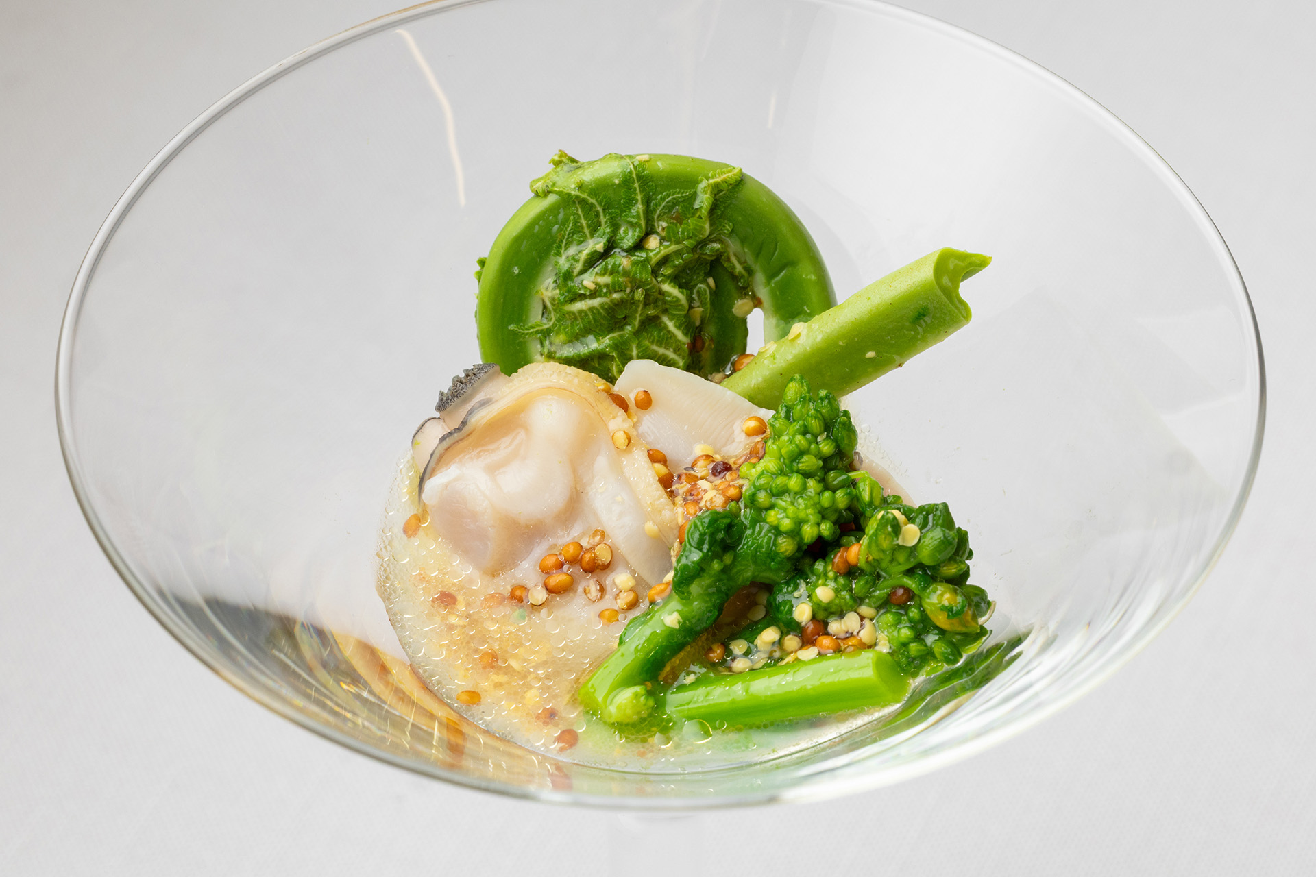 はまぐりと緑野菜のカクテル