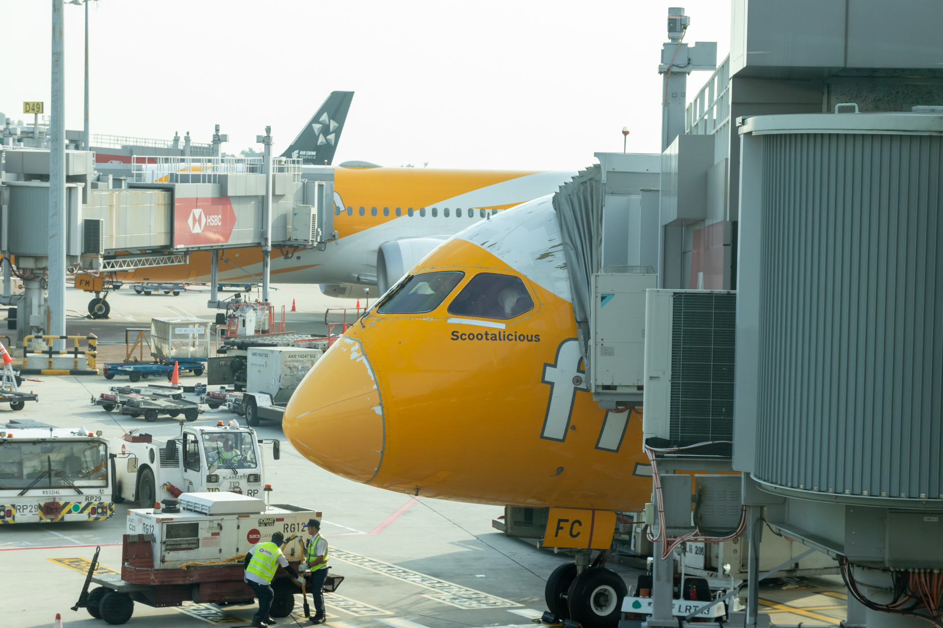 羽田から5300km。赤道直下で常夏のシンガポールに到着！