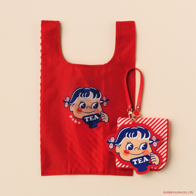 ポケッタブルバッグ（1980円）、リール付きパスケース（2970円）、チャーム付きジャカードミニタオル（1100円）