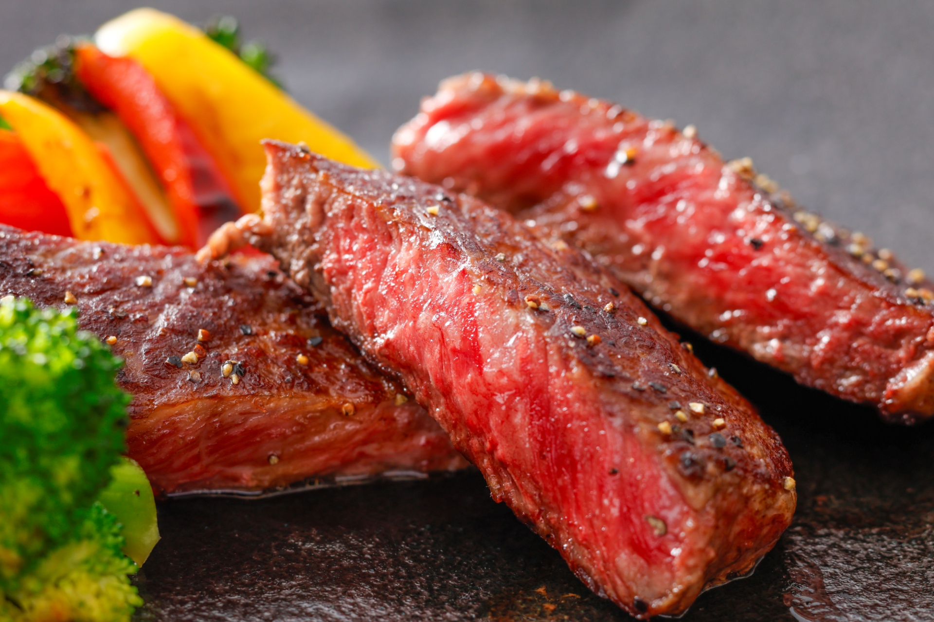 ブランド牛の甲州ワインビーフステーキ