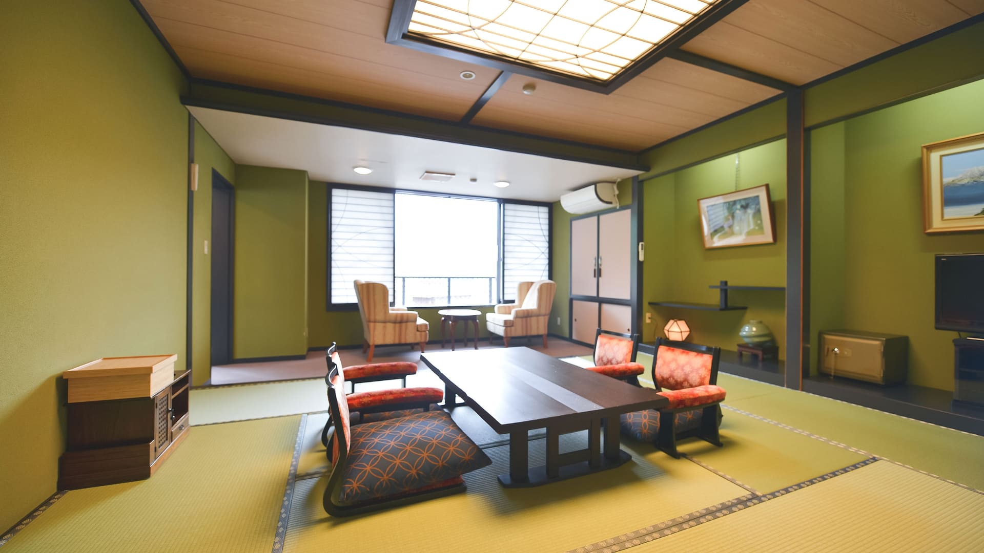 客室一例（ジュニアスイート和洋室ツイン）