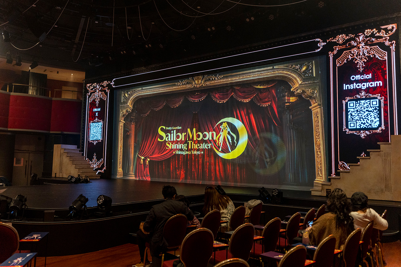 圧巻の演技を目の前で鑑賞できる