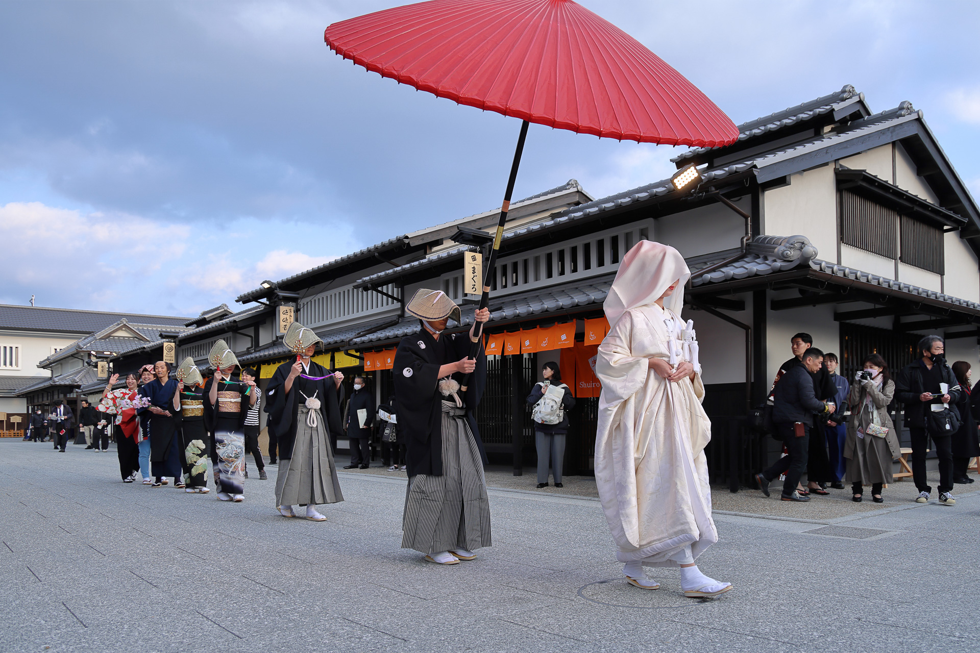 360°リアルタイムドラマ「花嫁道中 桜の宴」の1シーン