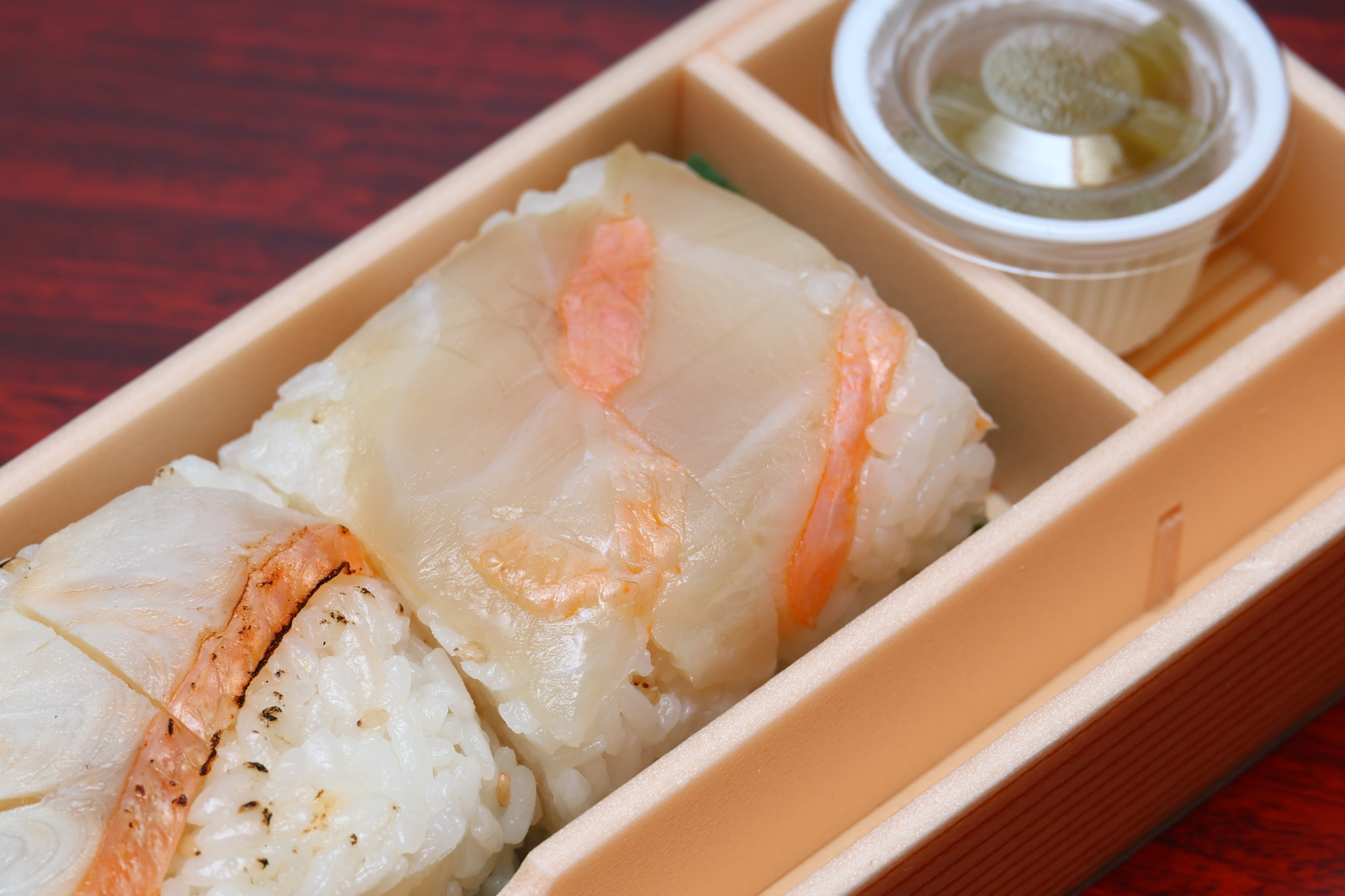 金目鯛押寿司（酢締め）