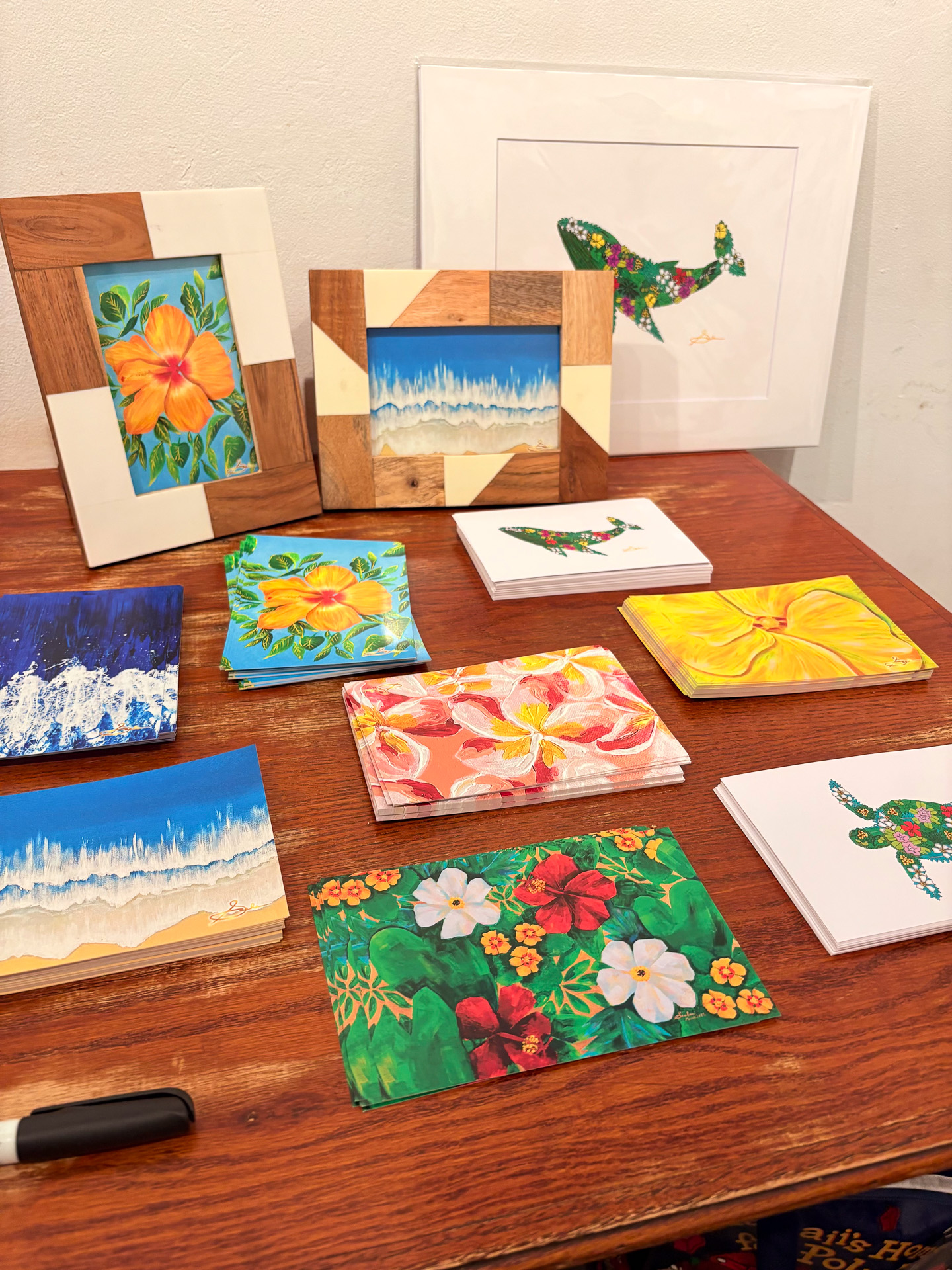 展示された作品の数々は、ポストカードサイズにして招待客全員にプレゼント