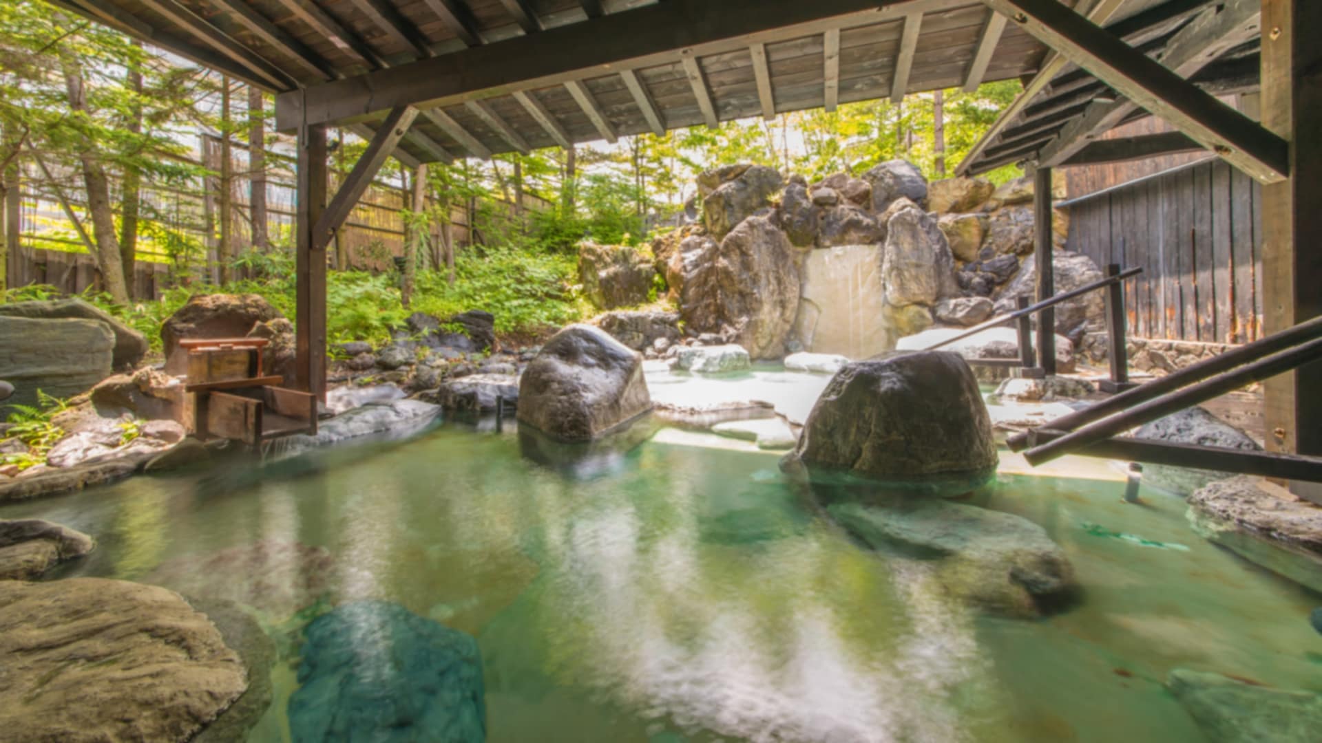 「楽天トラベル 春夏フェア」開催中。草津ナウリゾートホテルなど人気宿がお得に