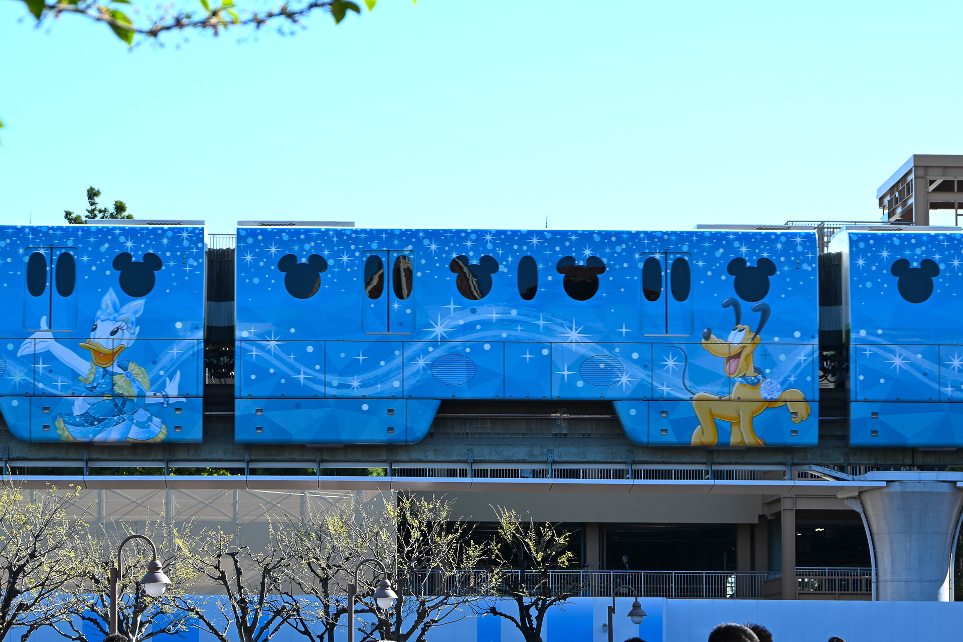 外装はそれぞれ、車両ごとにキャラクターが異なっている