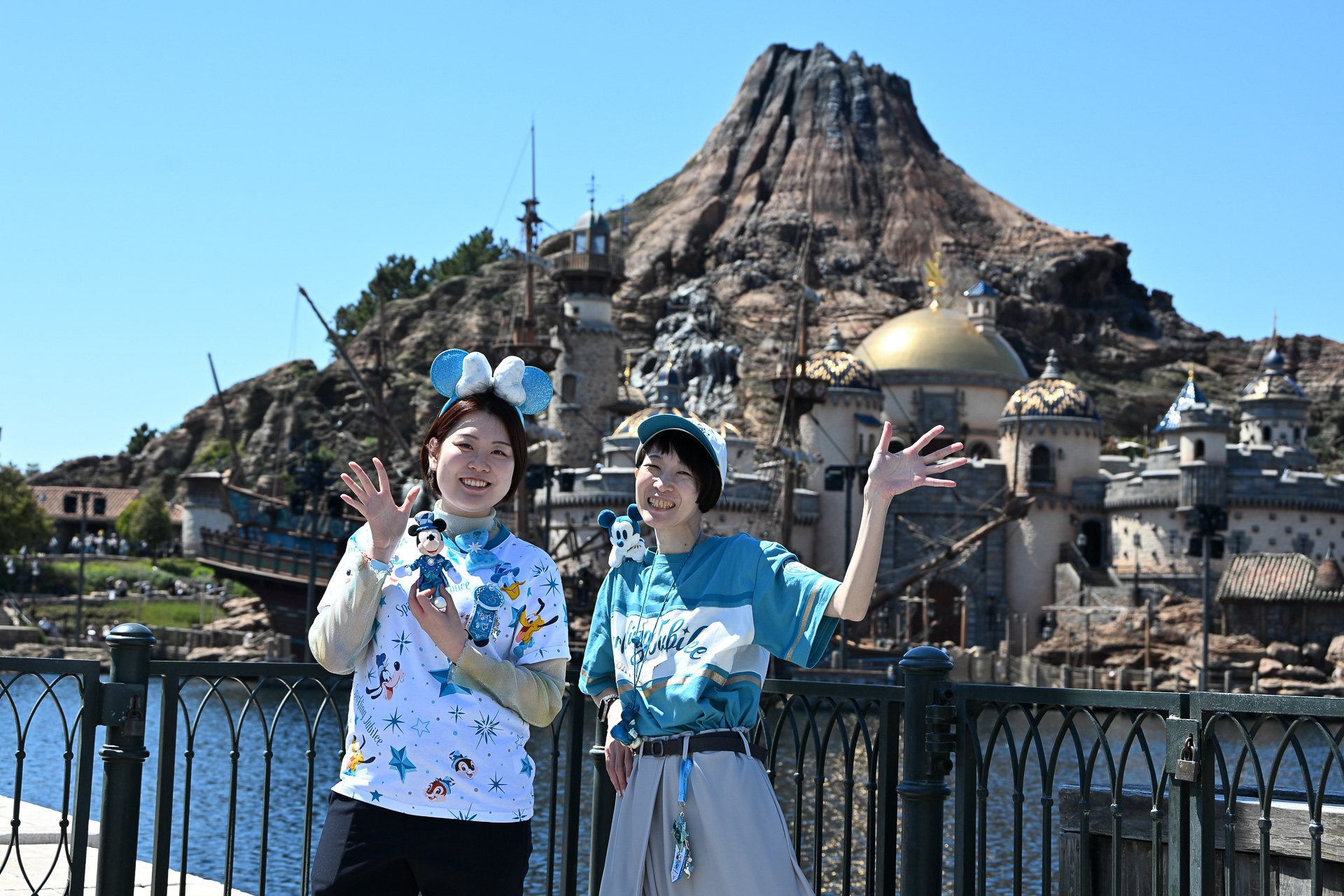 身につけグッズは、パークへの没入感を高めてくれる