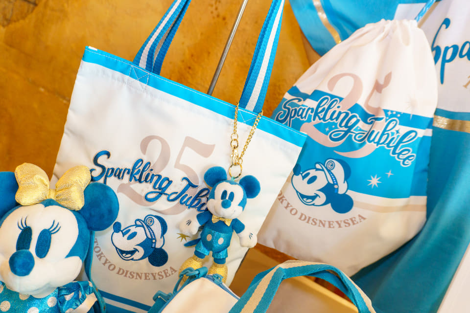 ディズニーシー25周年記念グッズ展示を見てきた！ カチューシャ
