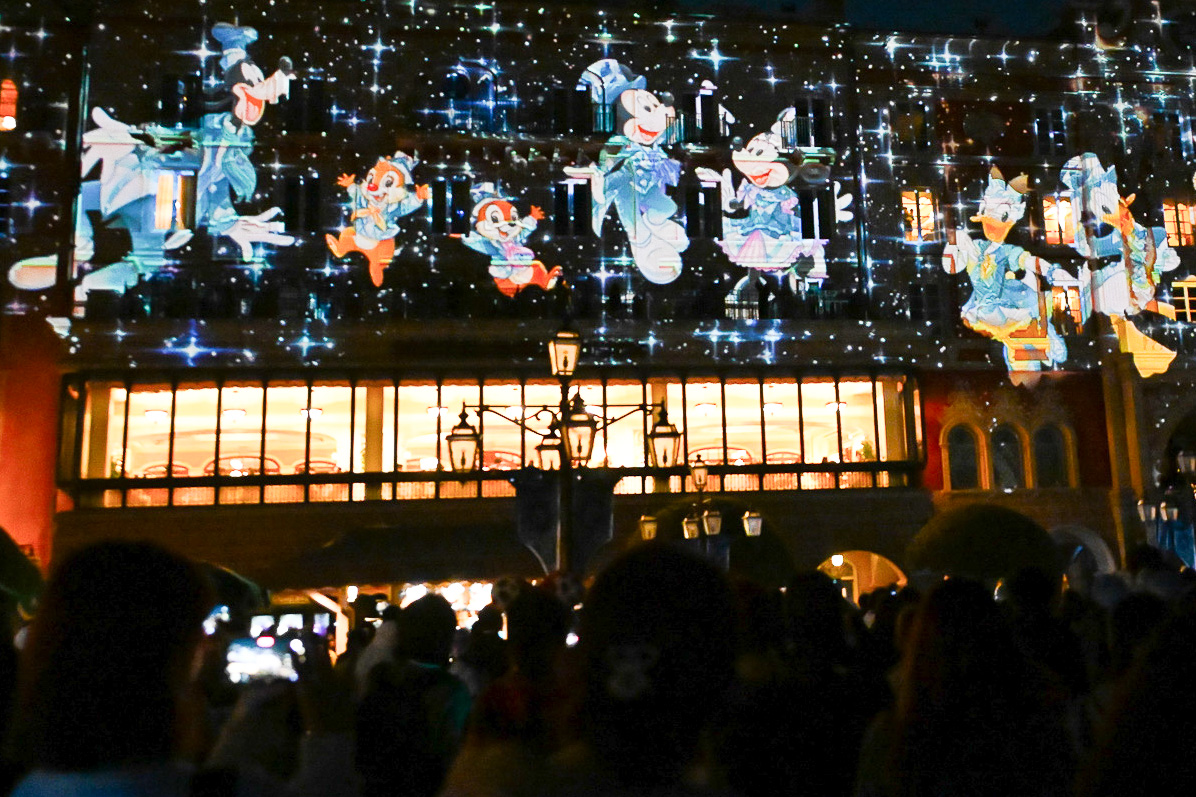 25周年限定の環境演出「スパークリング・ジュビリー・ナイト」を解説