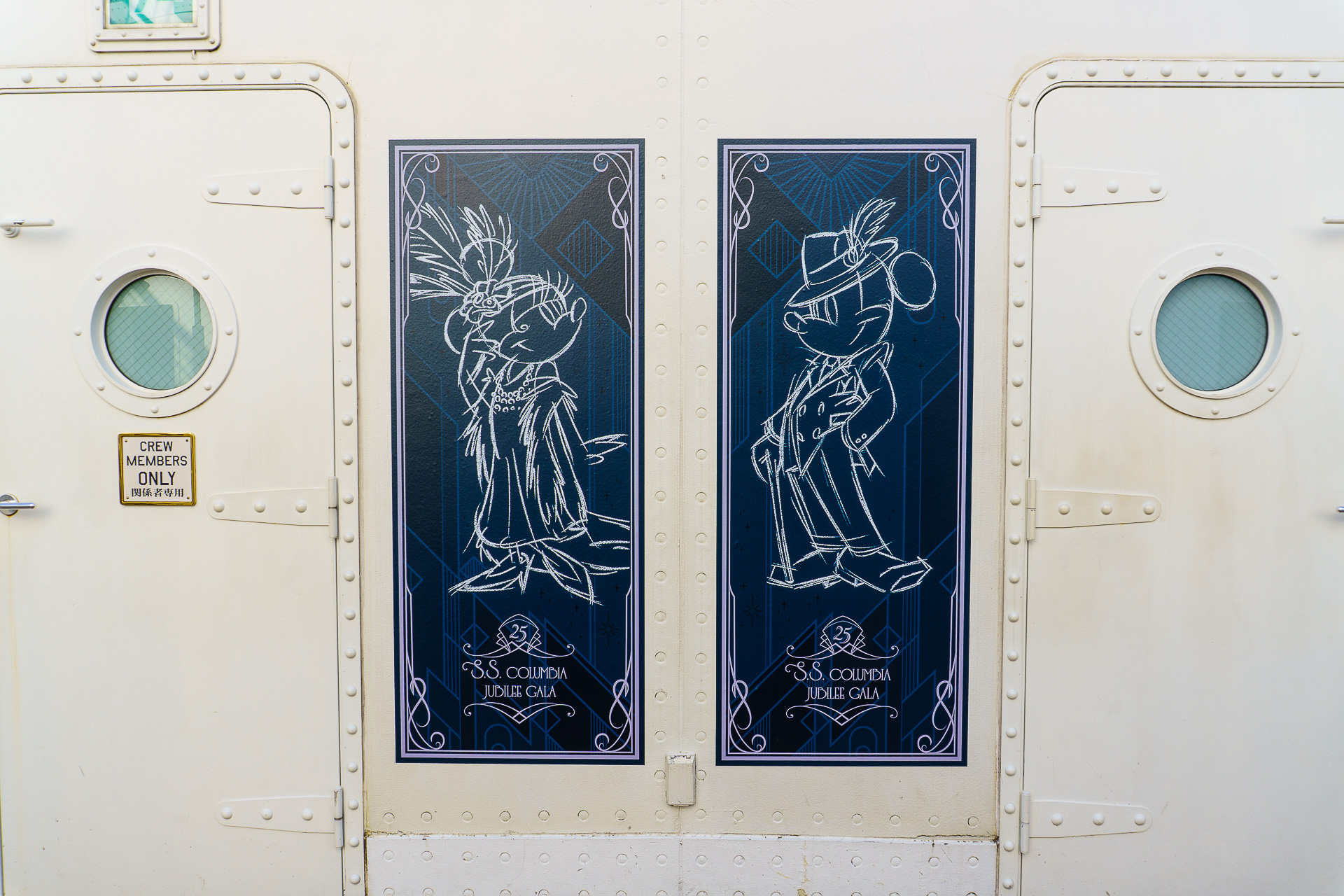 デッキでは、思い思いに撮影も楽しめる。こちらも特別な装飾で飾られていた