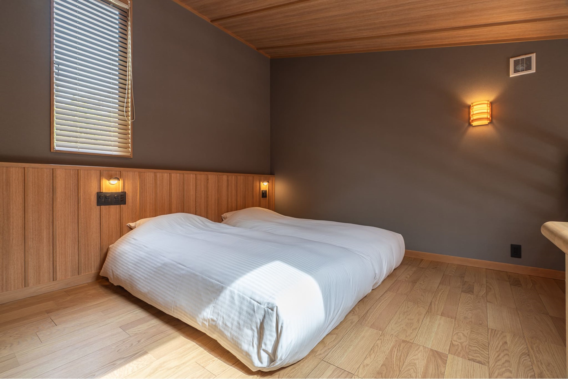 ベッドルーム（2階）