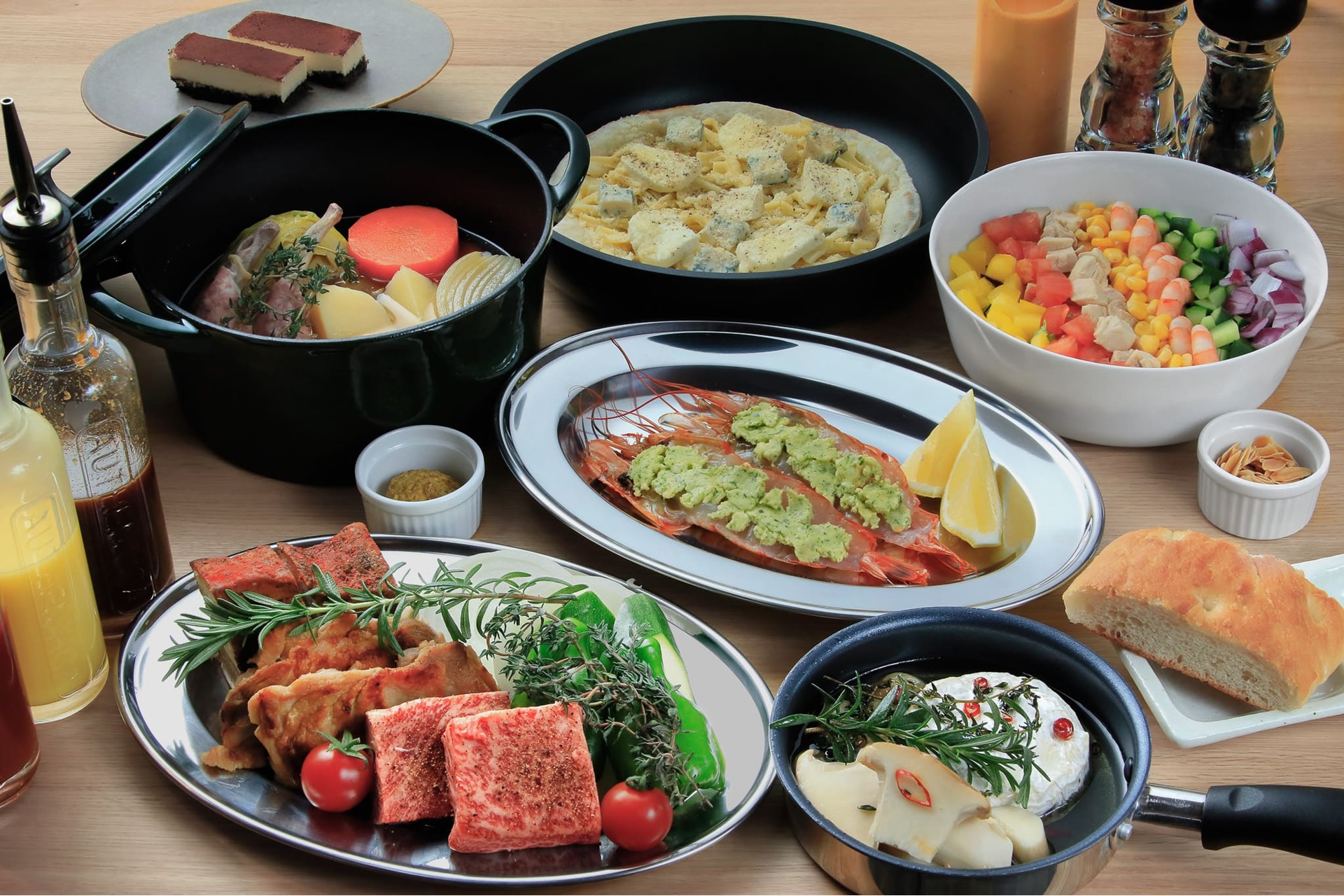 食事も完全プライベート空間でBBQディナーなど楽しめる