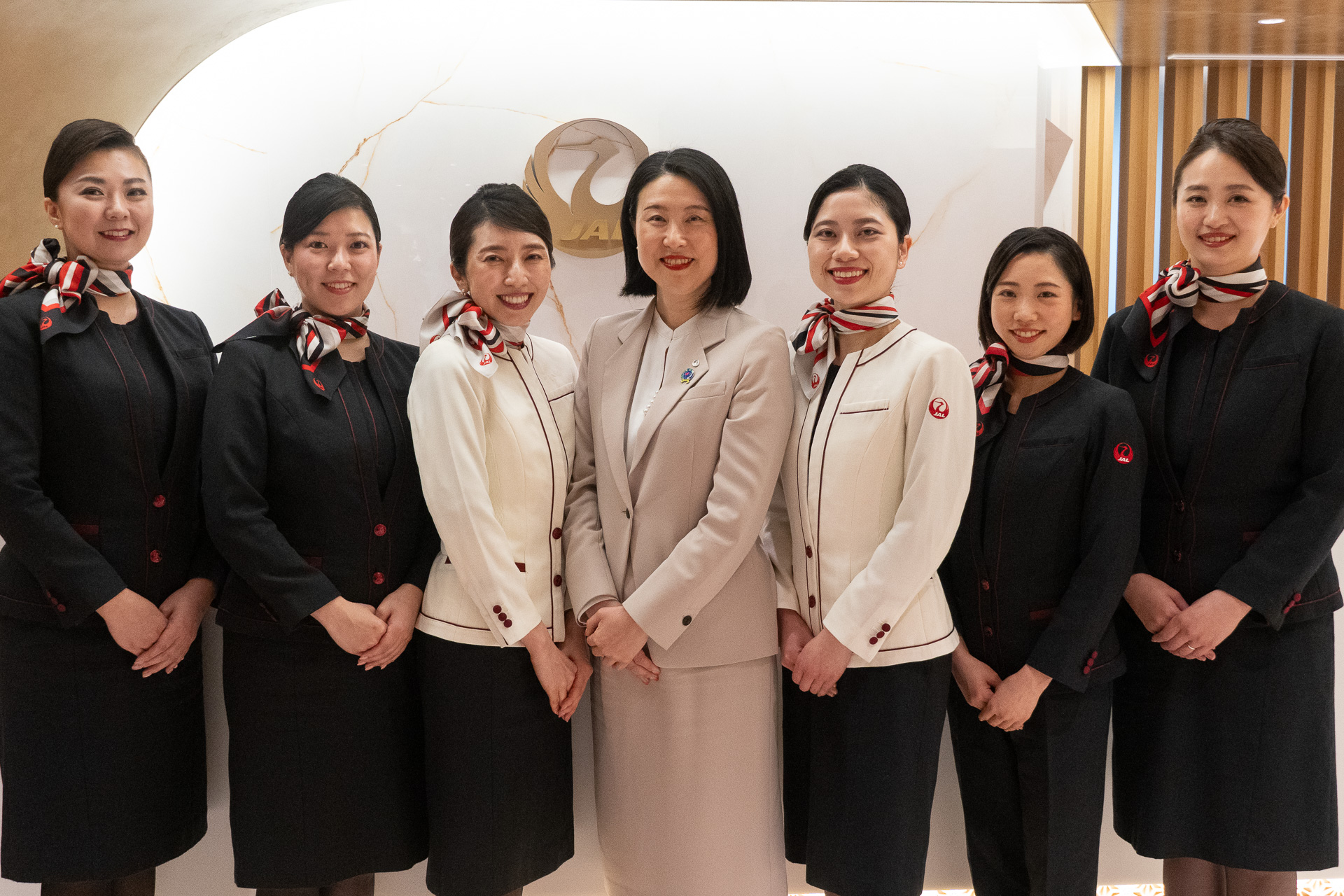 2026年度のJALふるさとアンバサダー新任6名が着任した