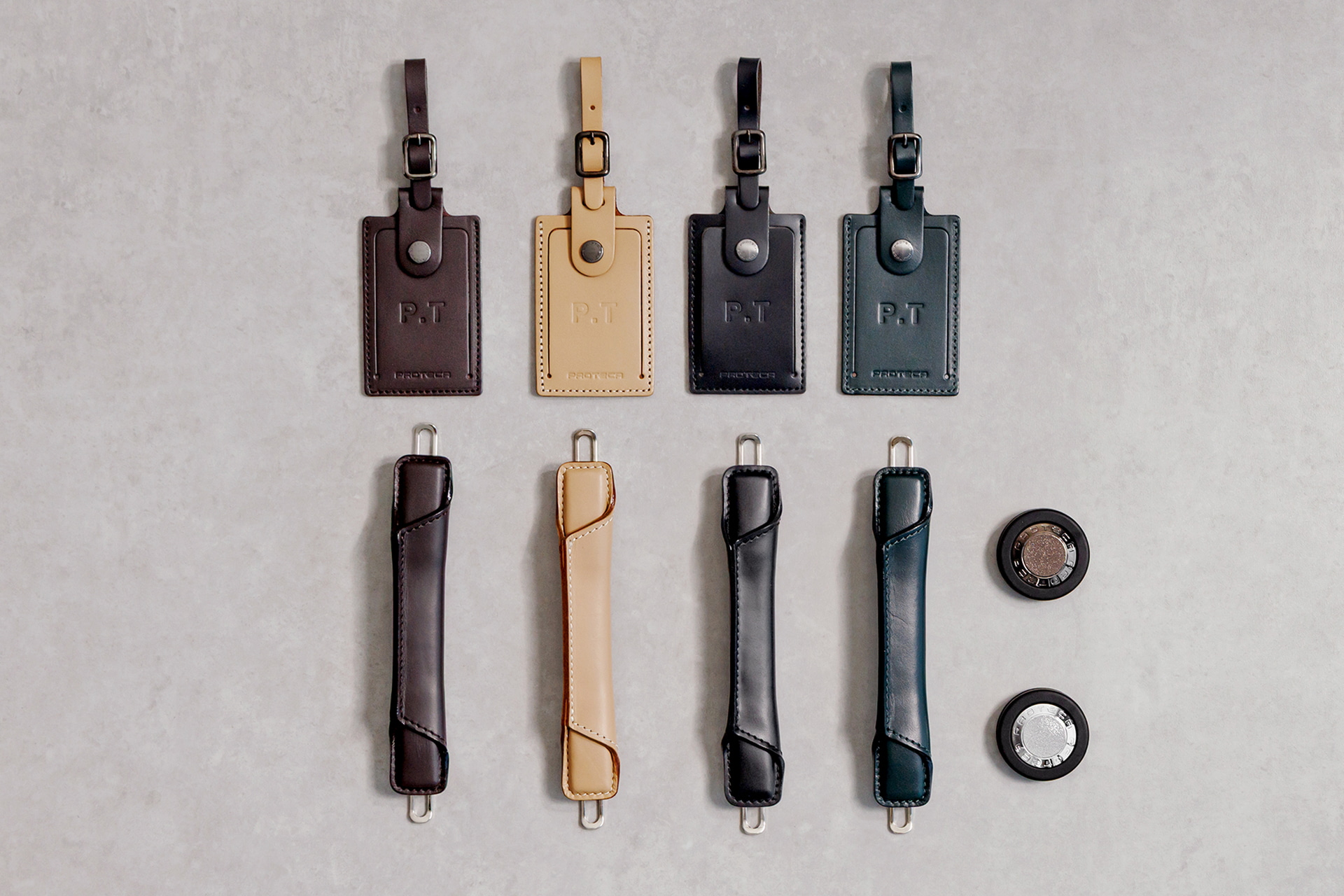 レザーハンドルは左からブラウン、ナチュラル、ブラック、ダークグリーン。ホイールカラーは上からガンメタリック、シルバー