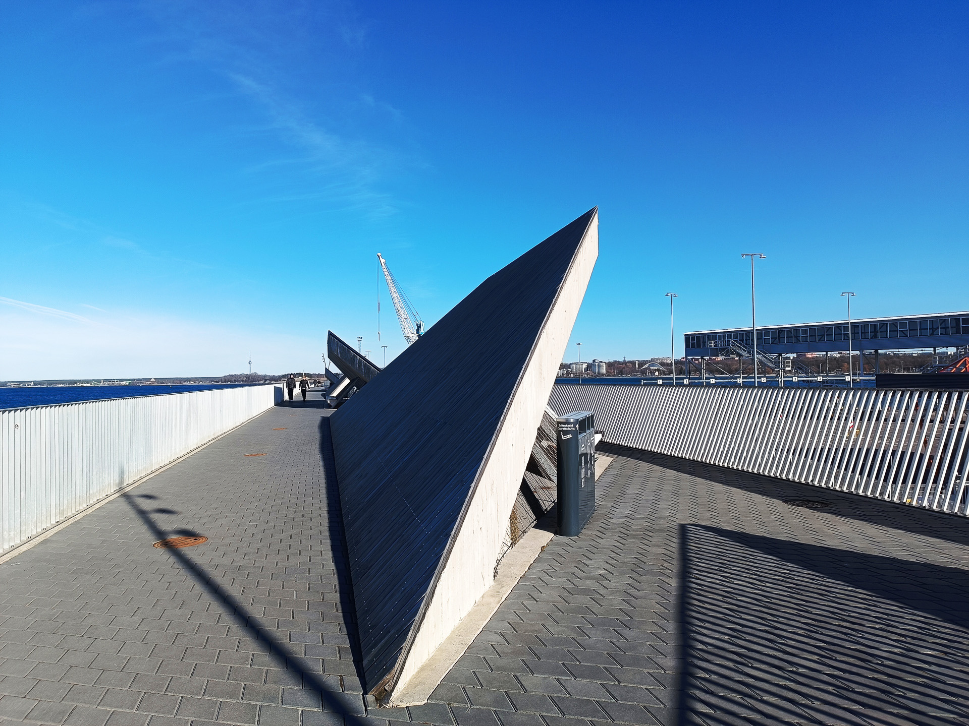 海岸沿いの遊歩道