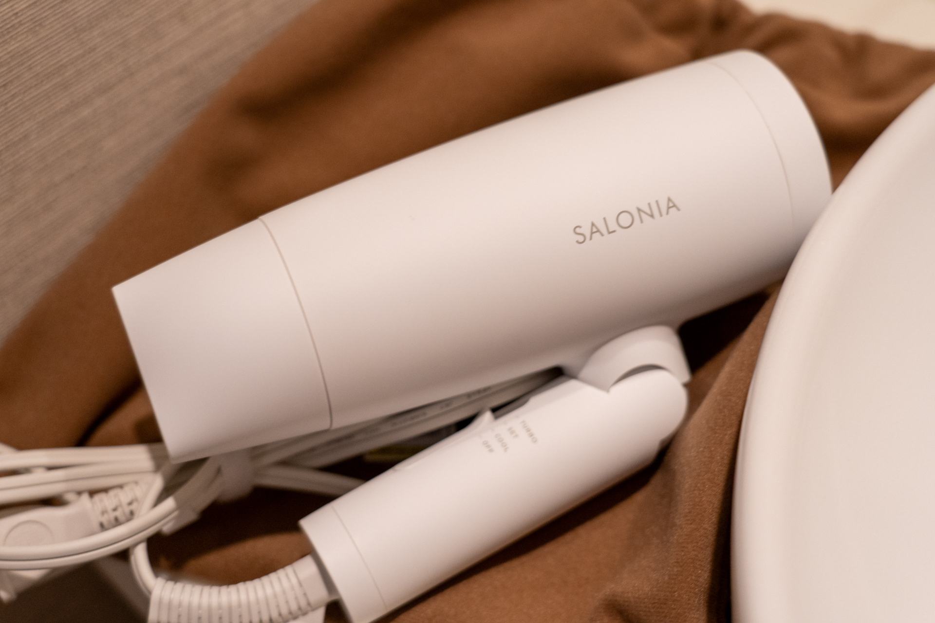 ドライヤーはサロニア