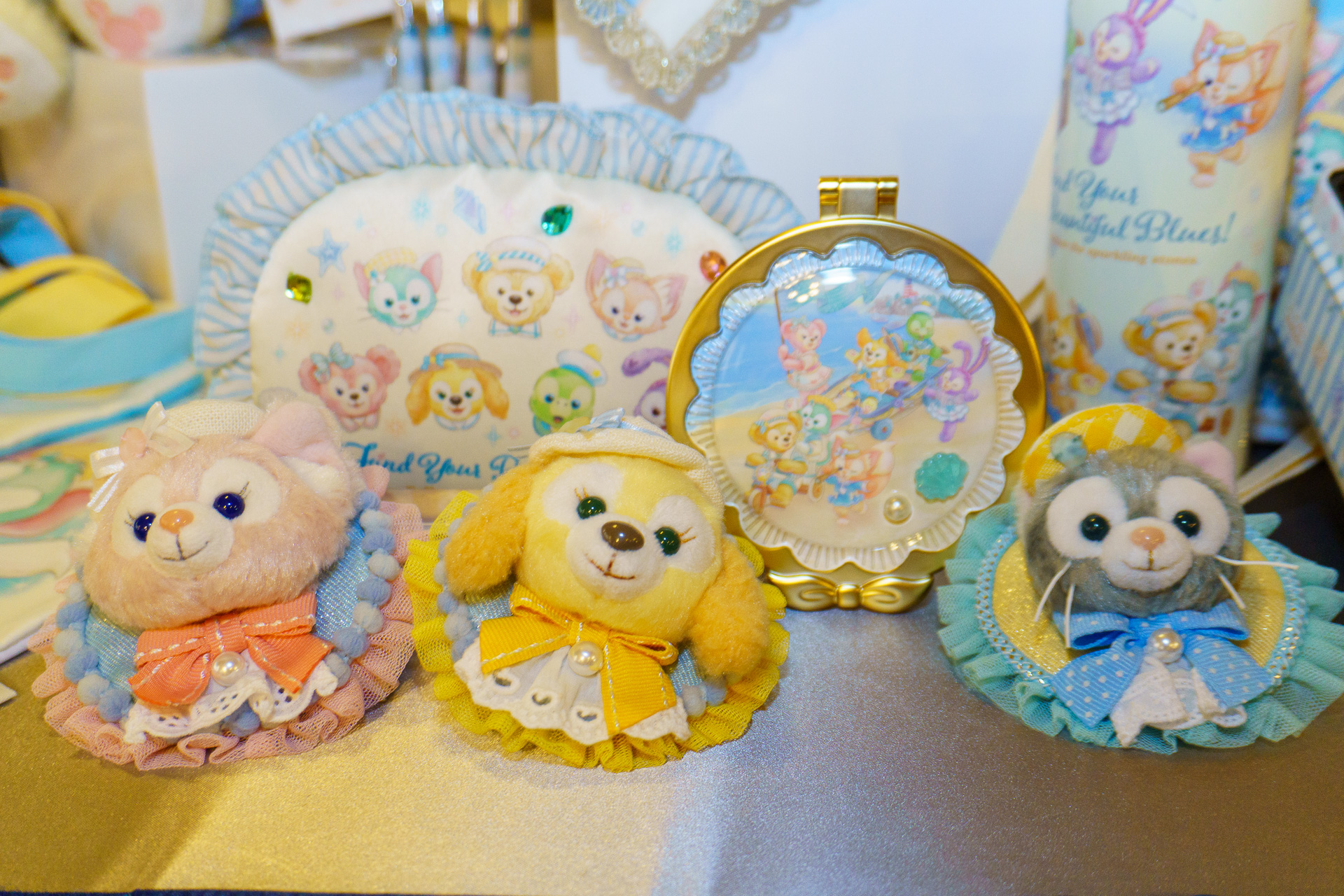 お顔がかわいいワッペン風のクリップ（各2300円）