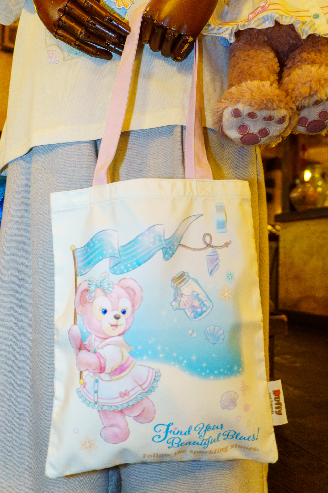 ランダムのトートバッグ（単品1500円、7種セット1万500円）