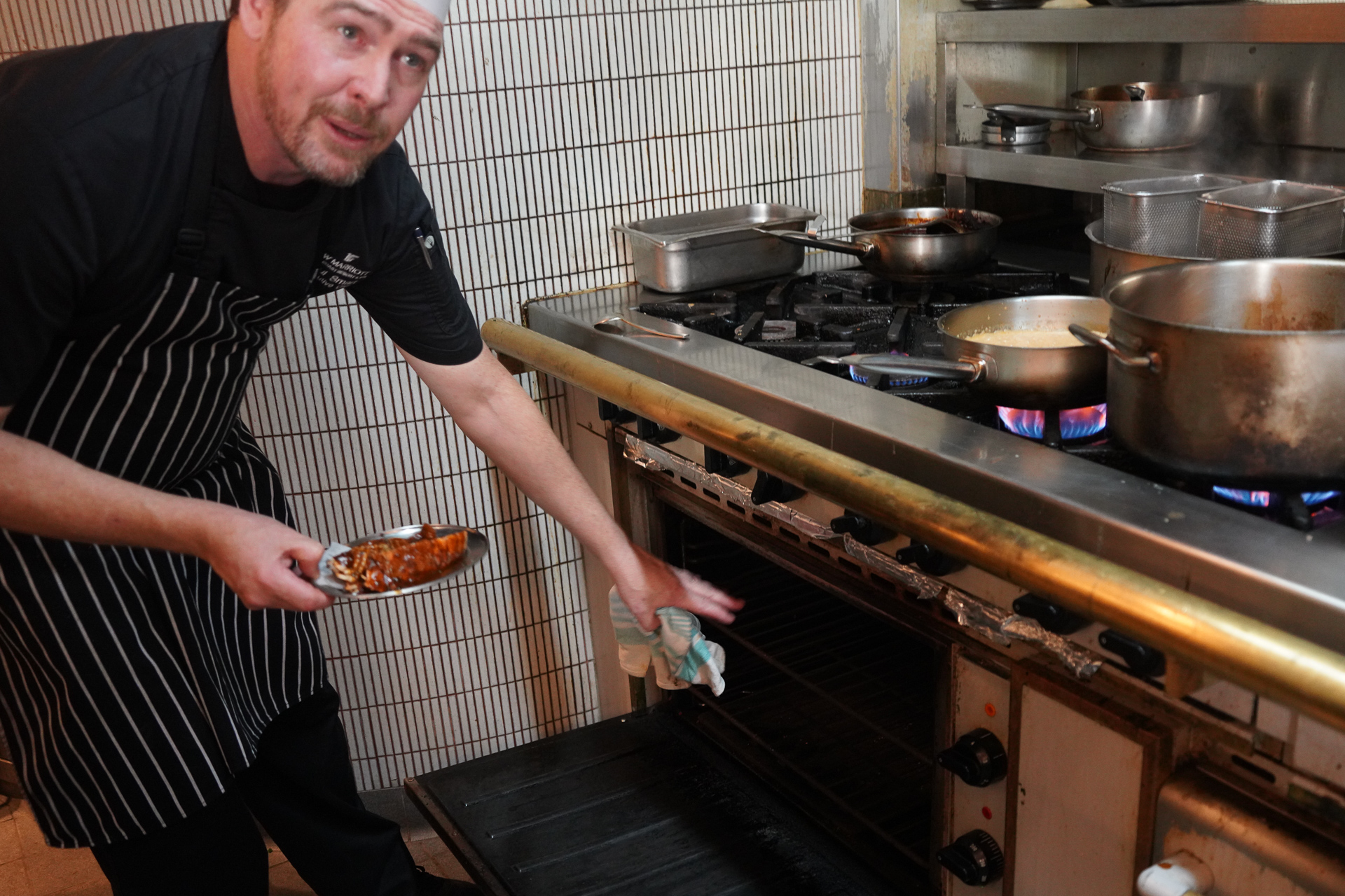 さらにオーブンに入れて焼く